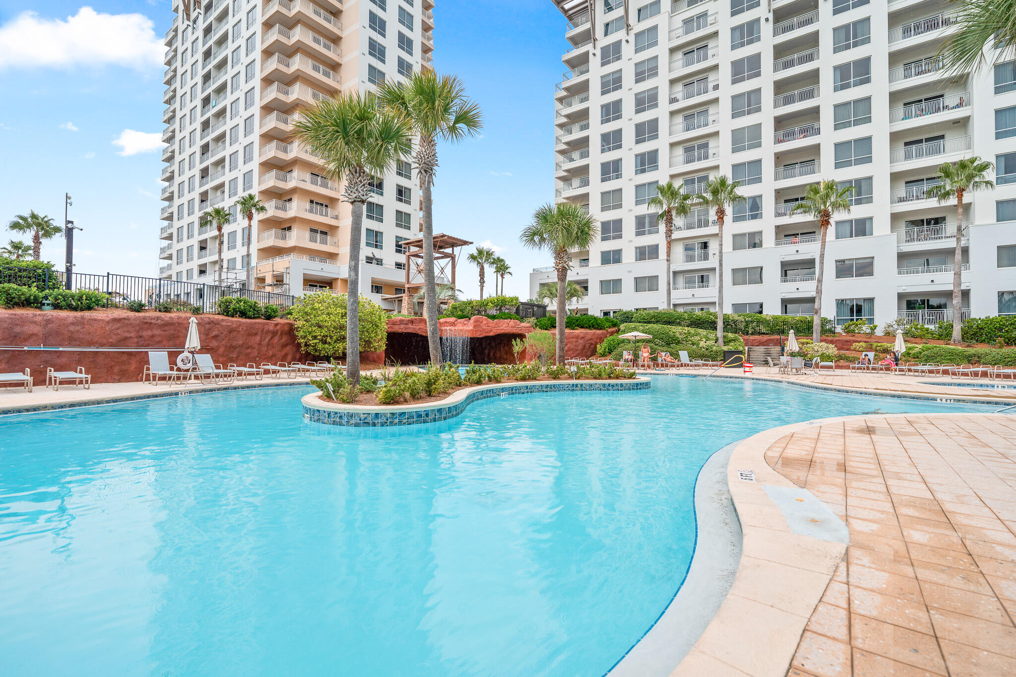 LUAU II - Residential