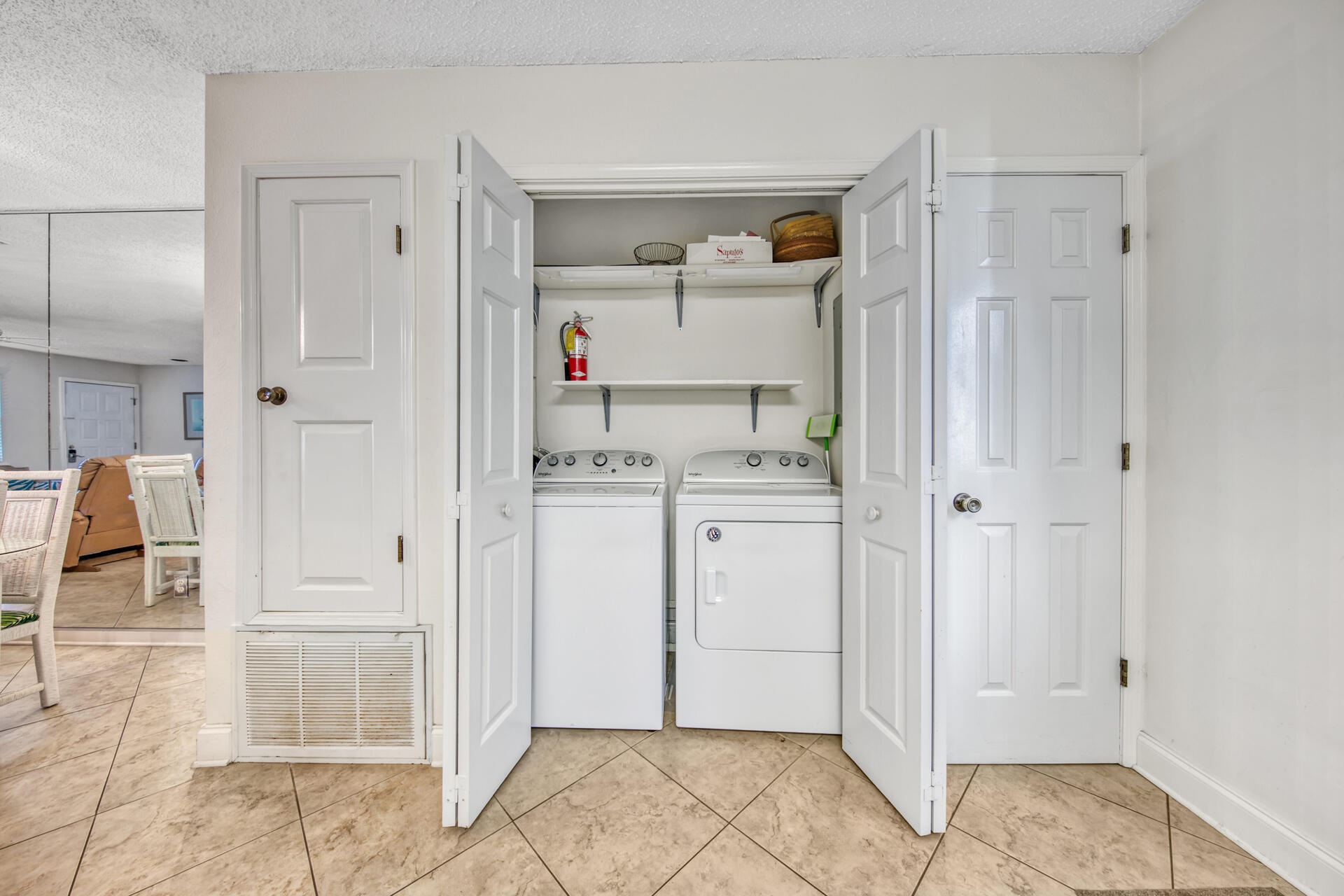 WOODLAND SHORES T/H PH I - Residential