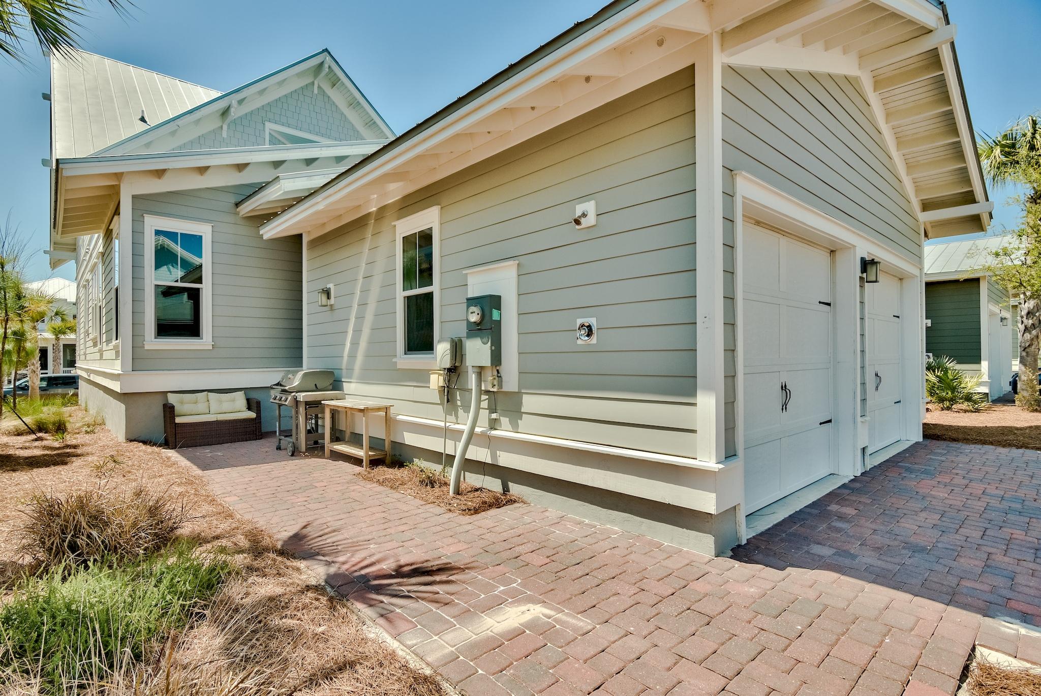 PROMINENCE - Residential