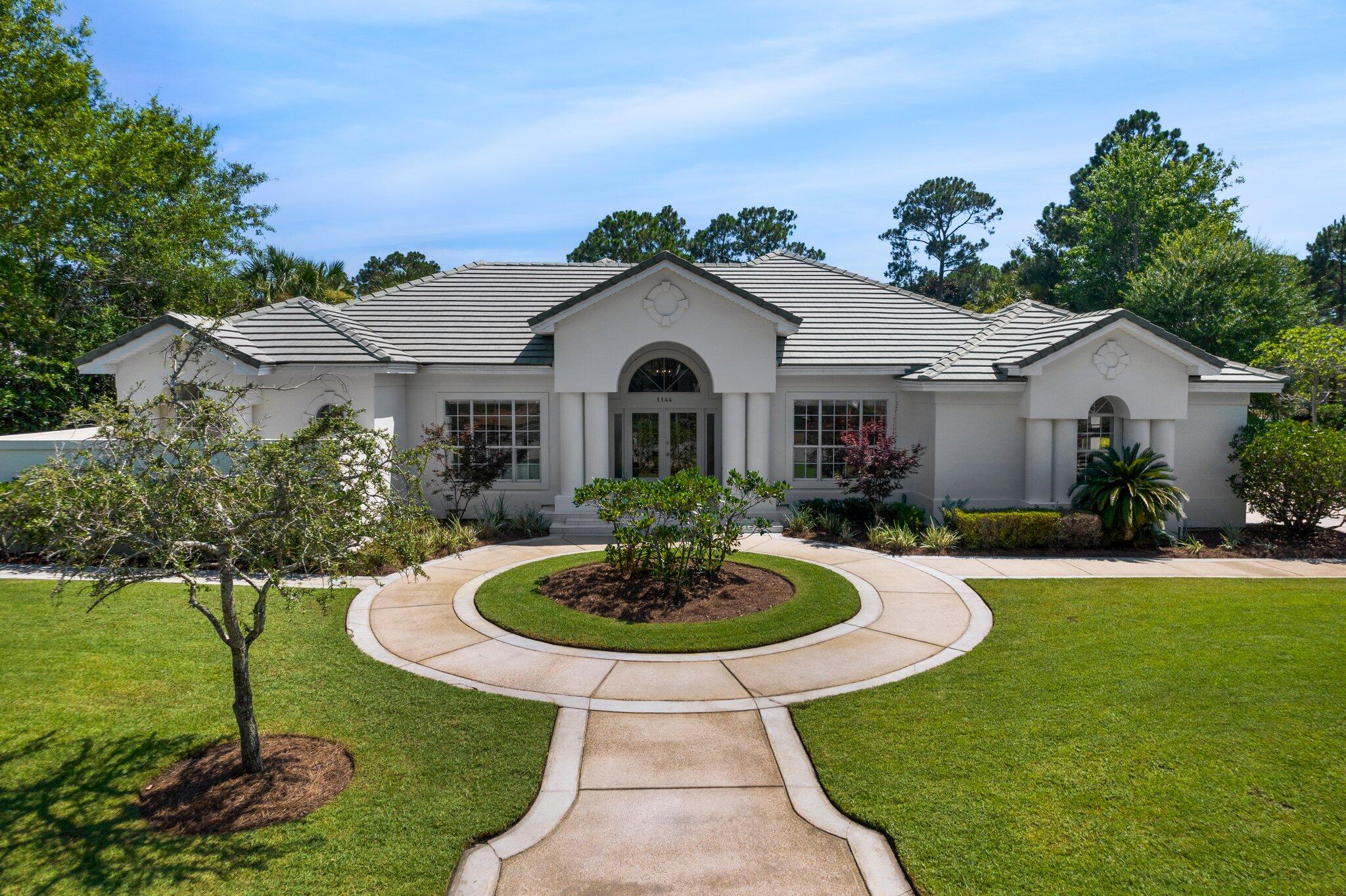 TROON DRIVE - Residential