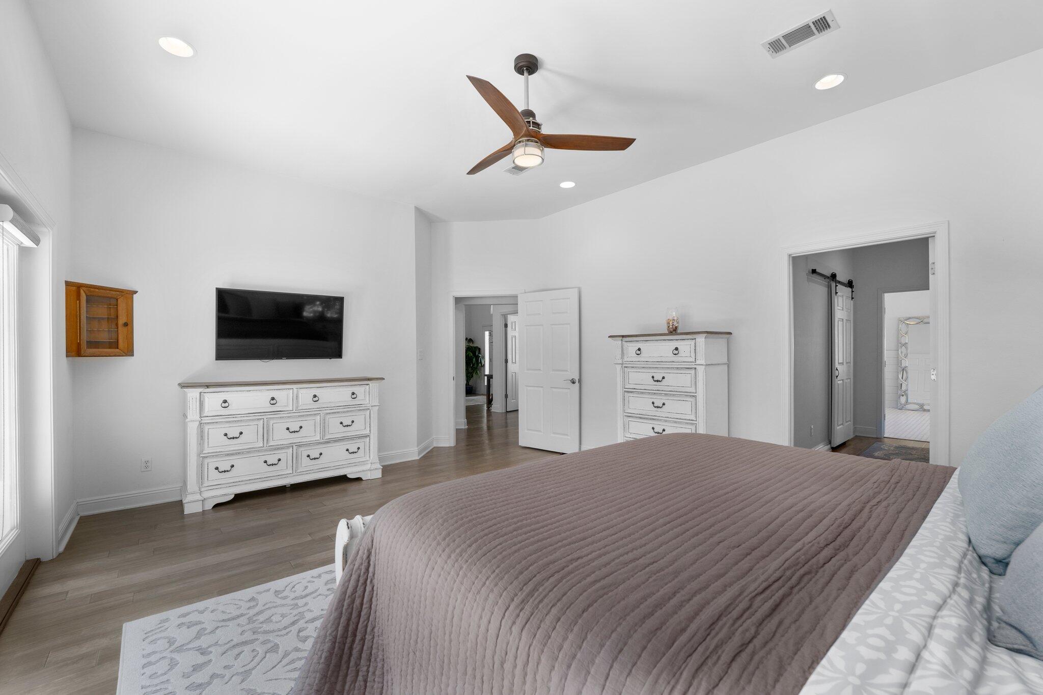 TROON DRIVE - Residential