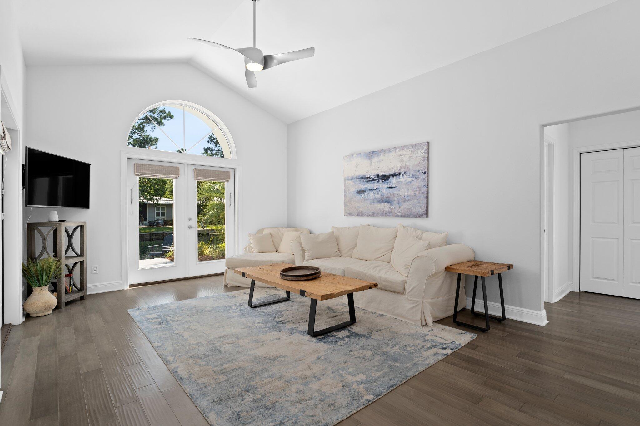 TROON DRIVE - Residential