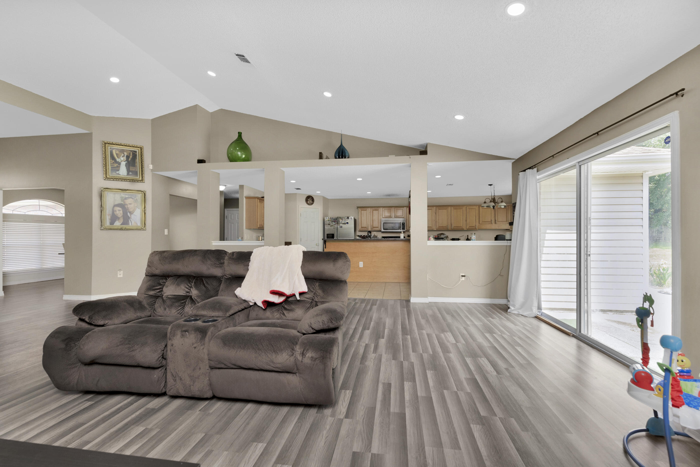 SILVER OAKS PH 2 - Residential