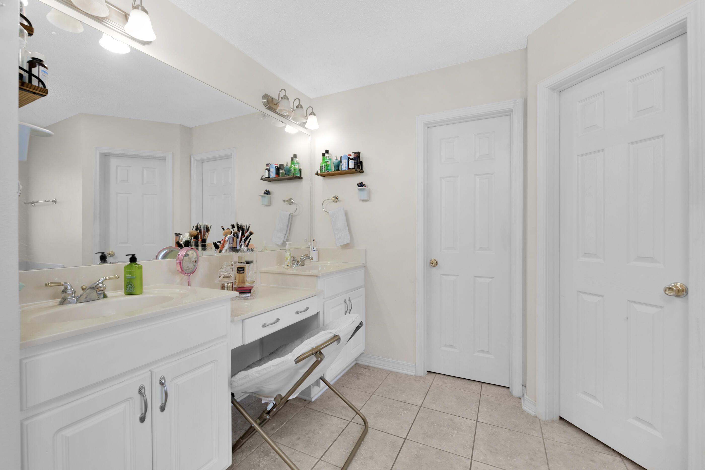 SILVER OAKS PH 2 - Residential