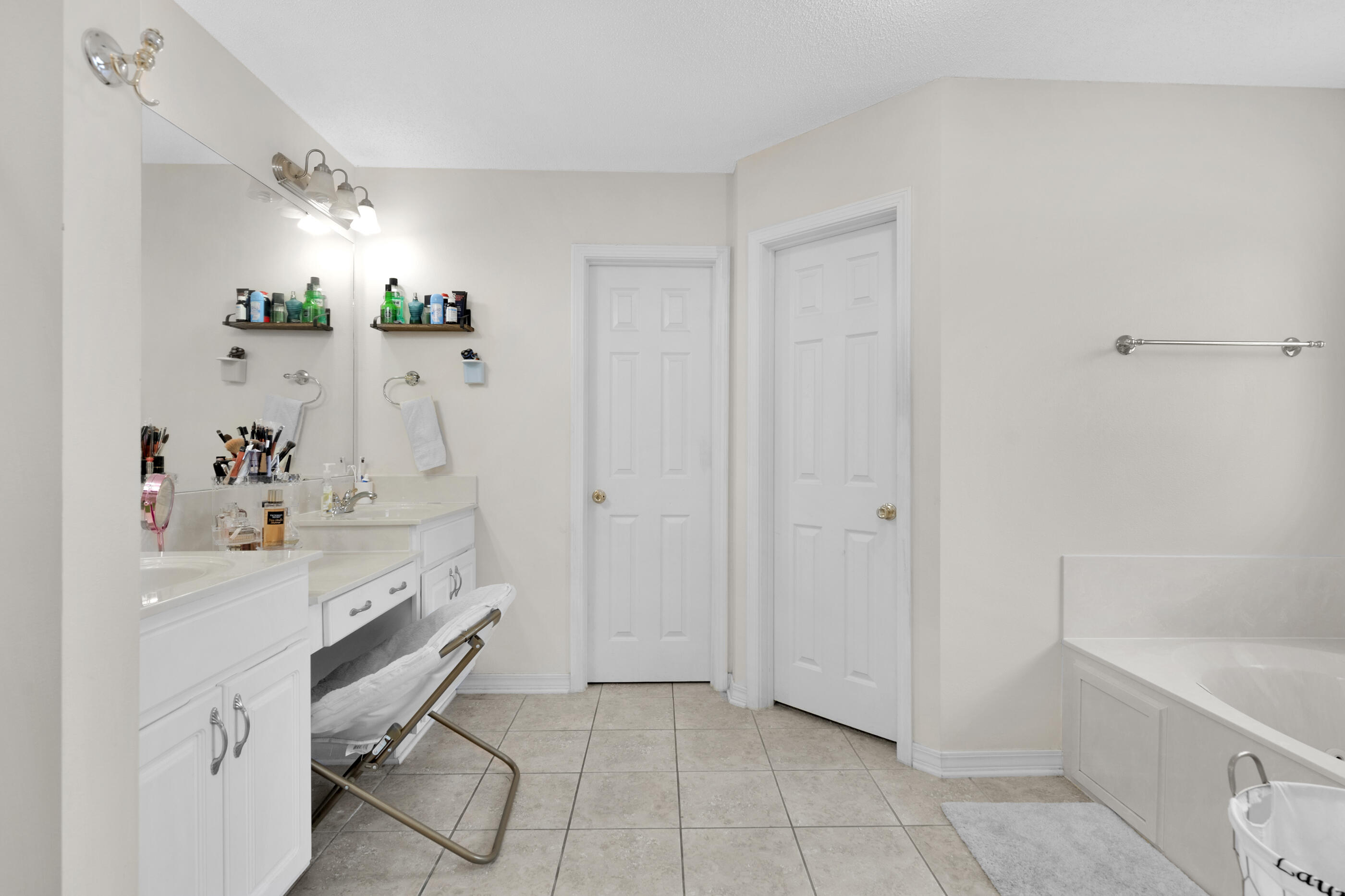 SILVER OAKS PH 2 - Residential