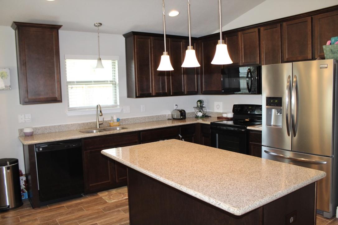 MAGNOLIA LAKE ESTATES PH 2 - Residential