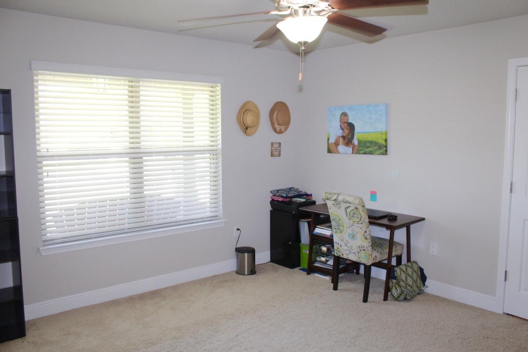 MAGNOLIA LAKE ESTATES PH 2 - Residential