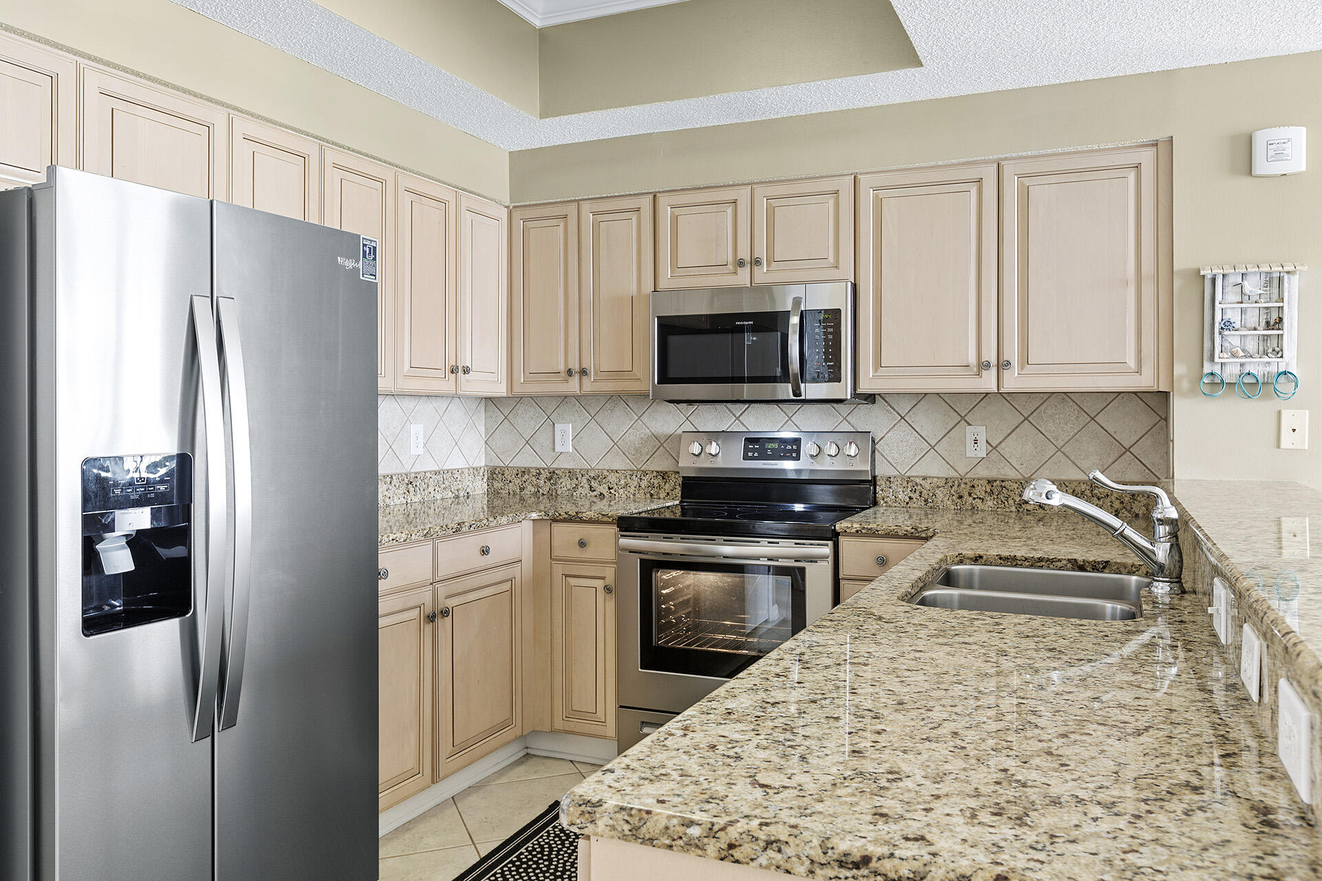 MAJESTIC SUN - Residential