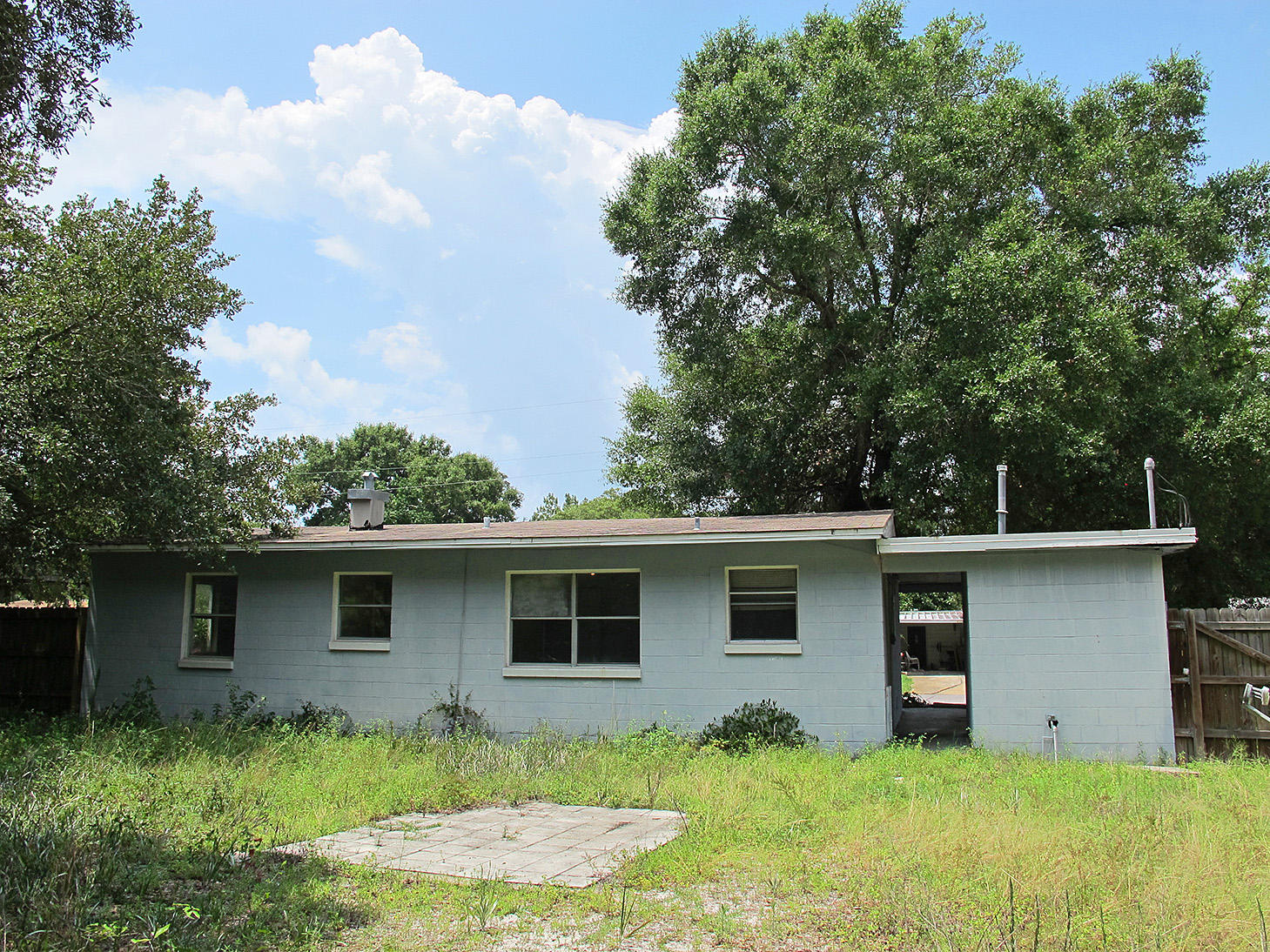 SEABREEZE 3RD ADDN - Residential