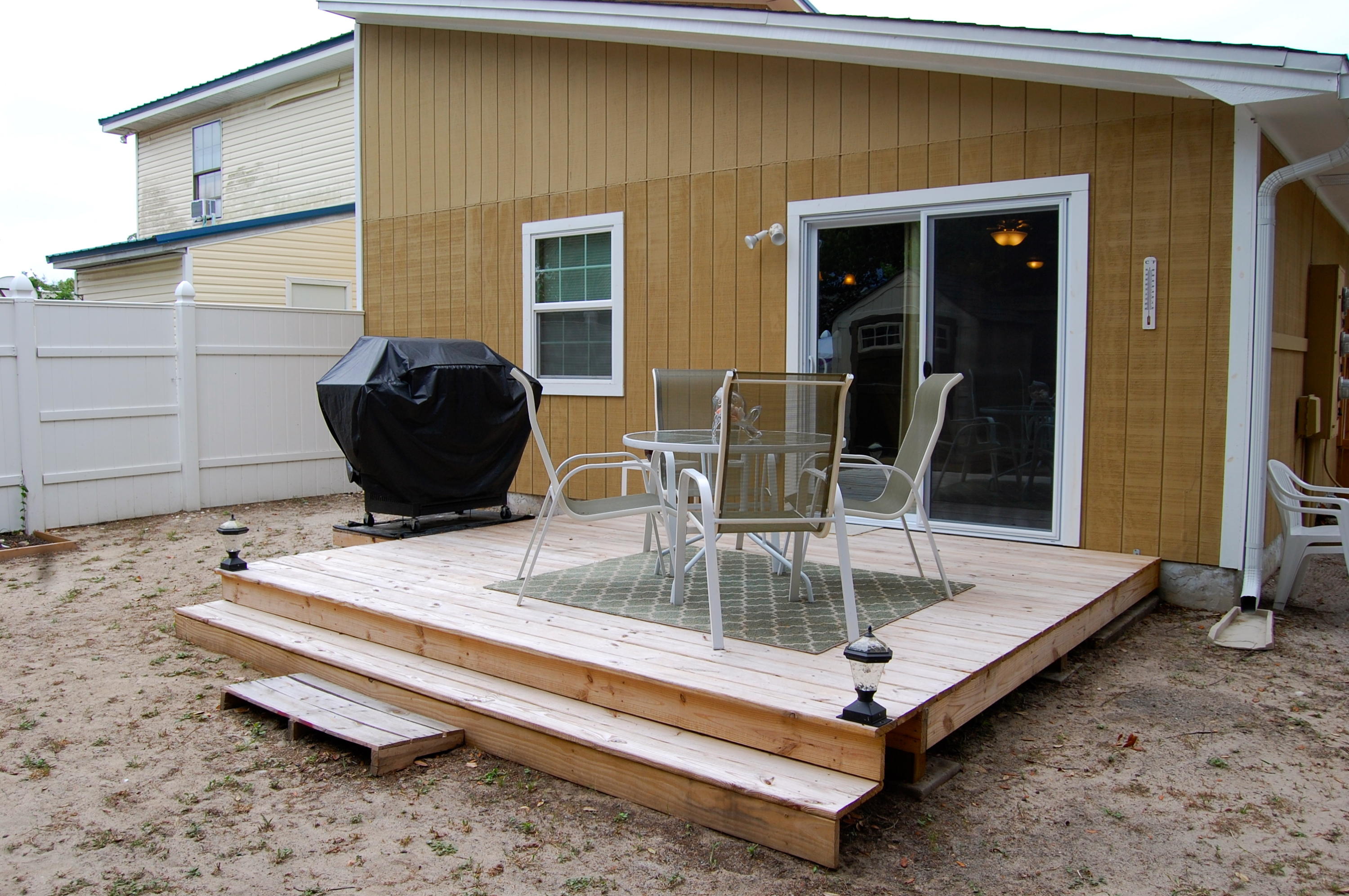 SANDALWOOD MANOR 1ST ADDN - Residential