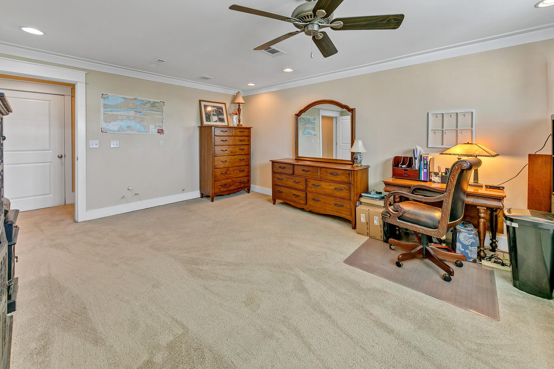 SPYGLASS HILL - Residential