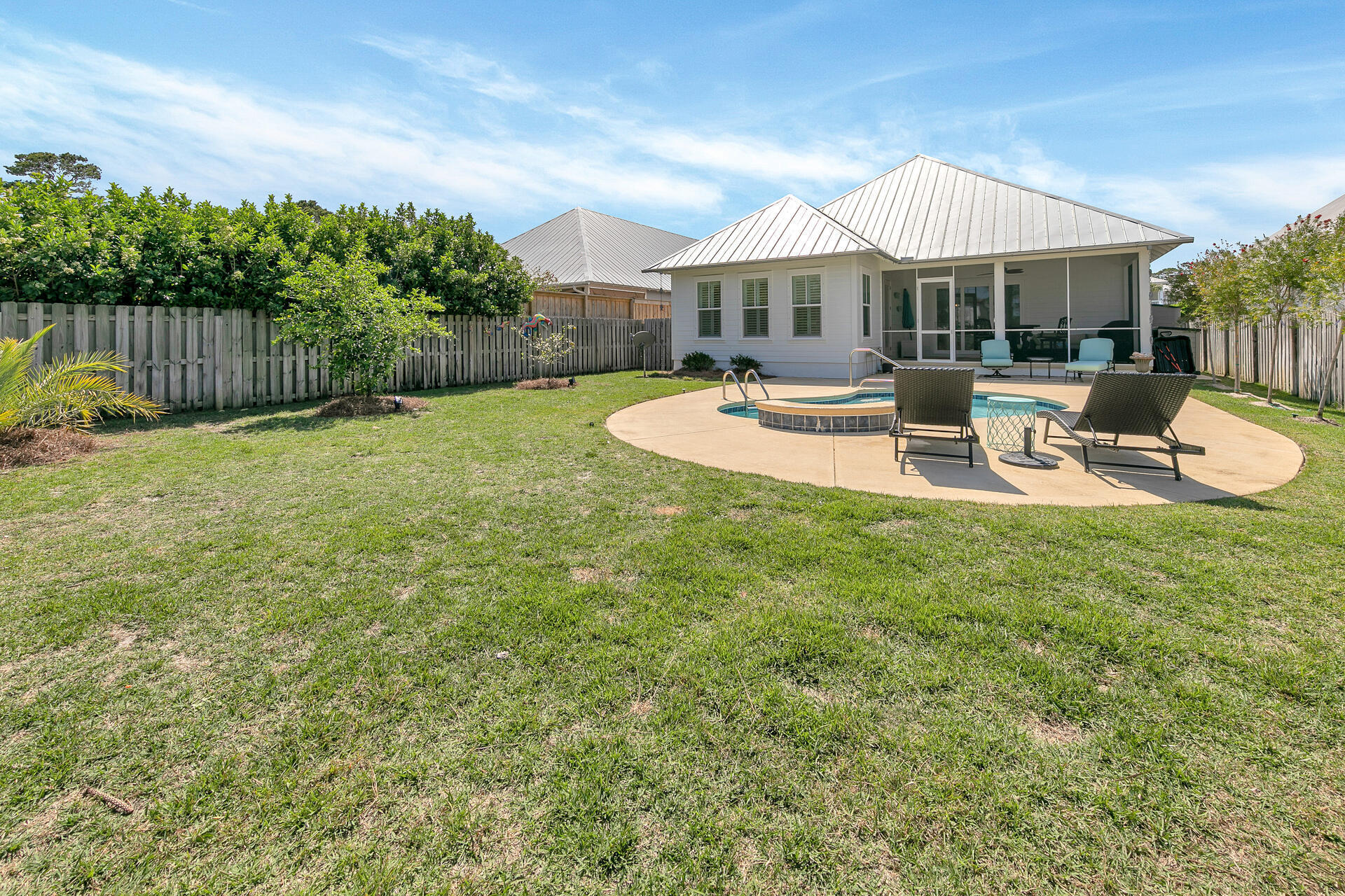 SPYGLASS HILL - Residential