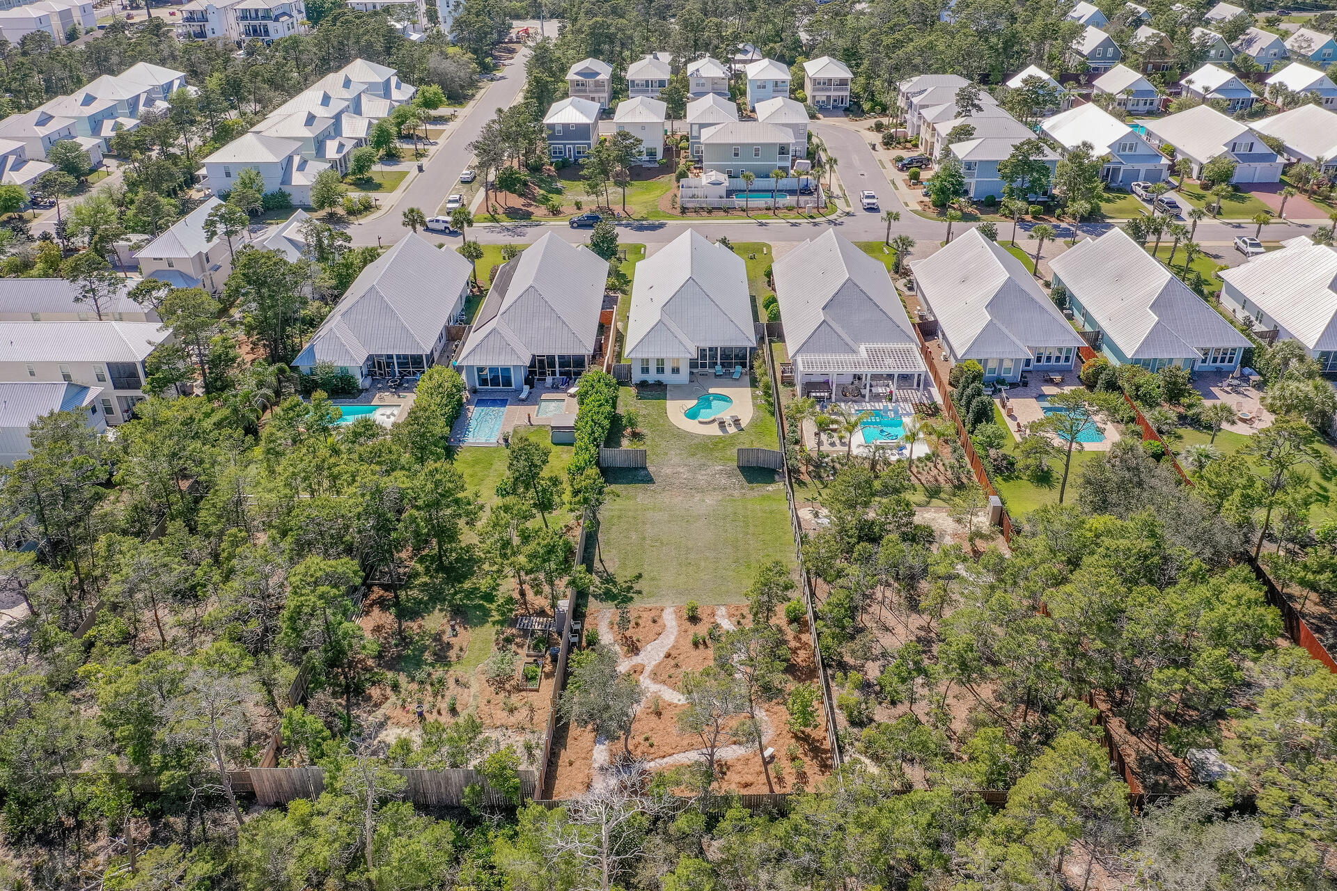 SPYGLASS HILL - Residential