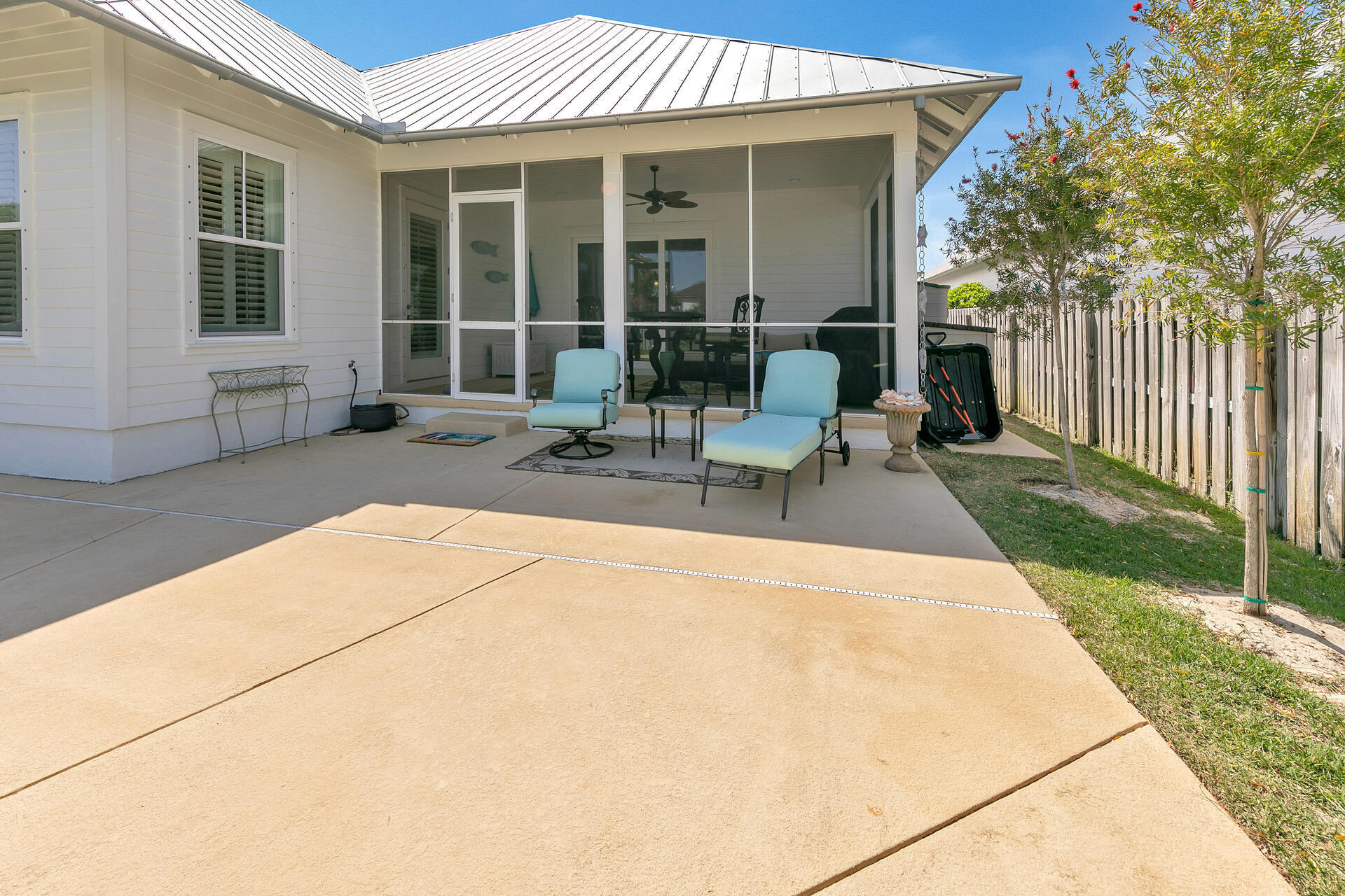 SPYGLASS HILL - Residential