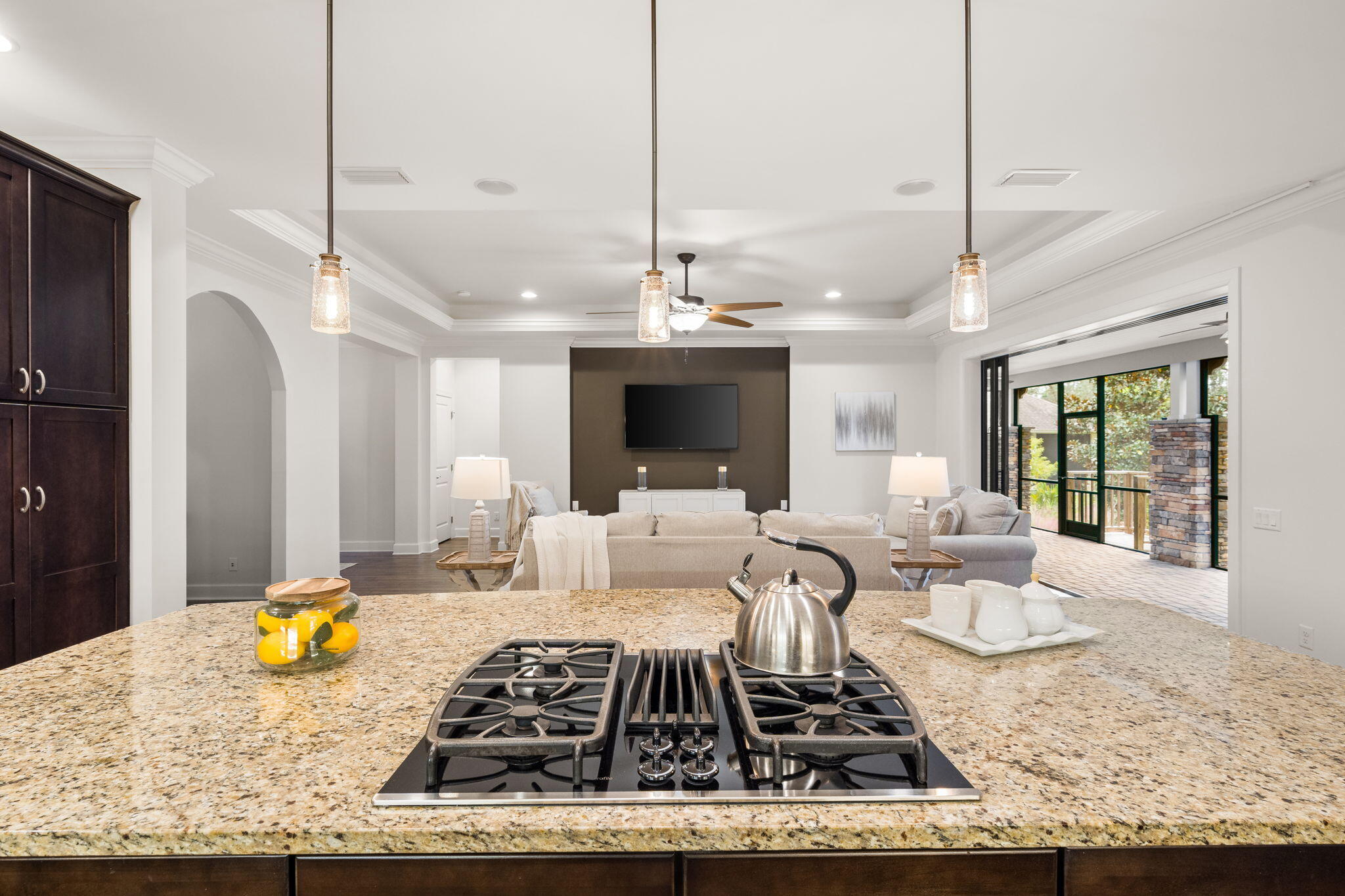 WILD HERON - Residential