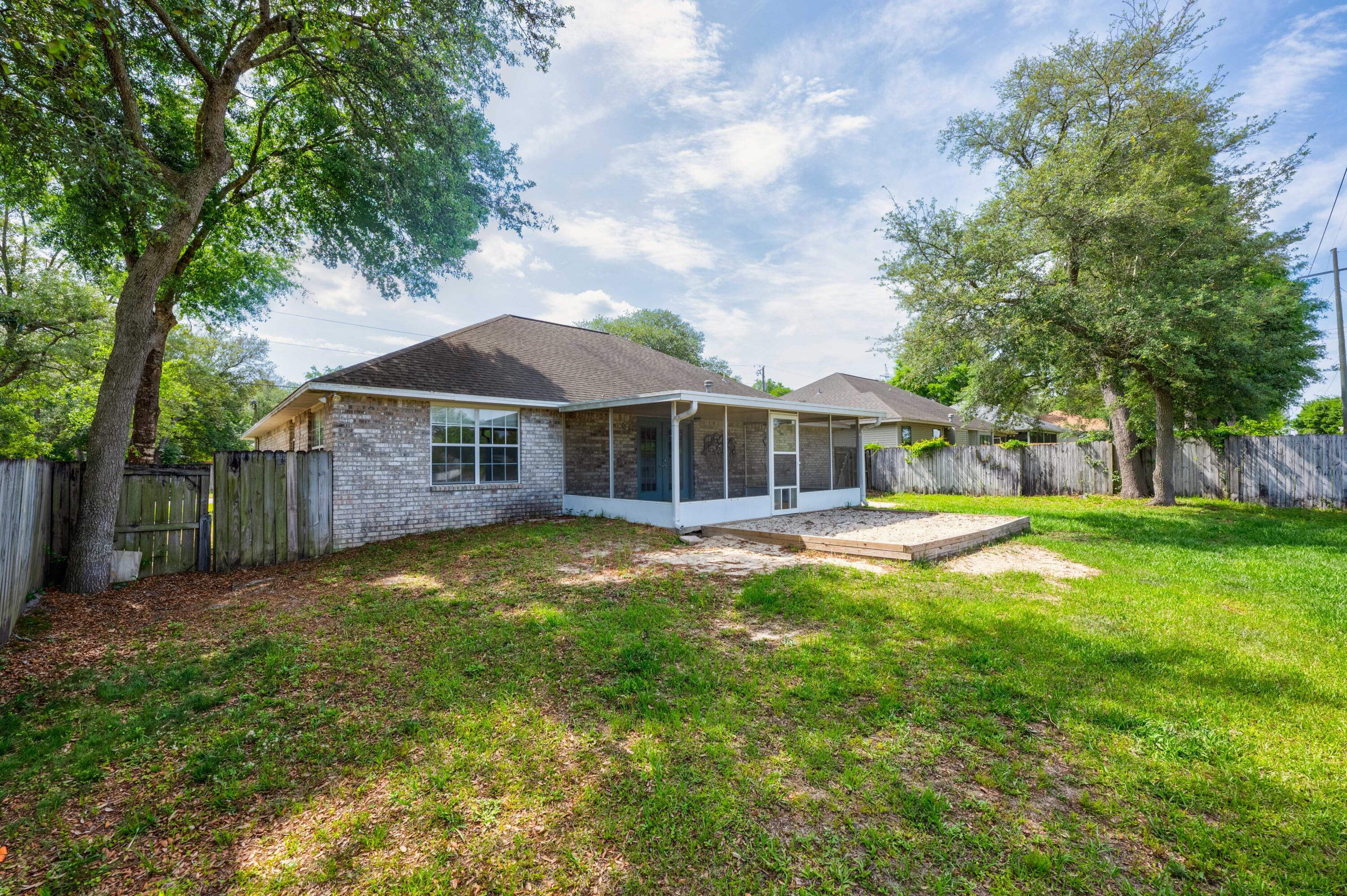 PINNACLE POINT - Residential