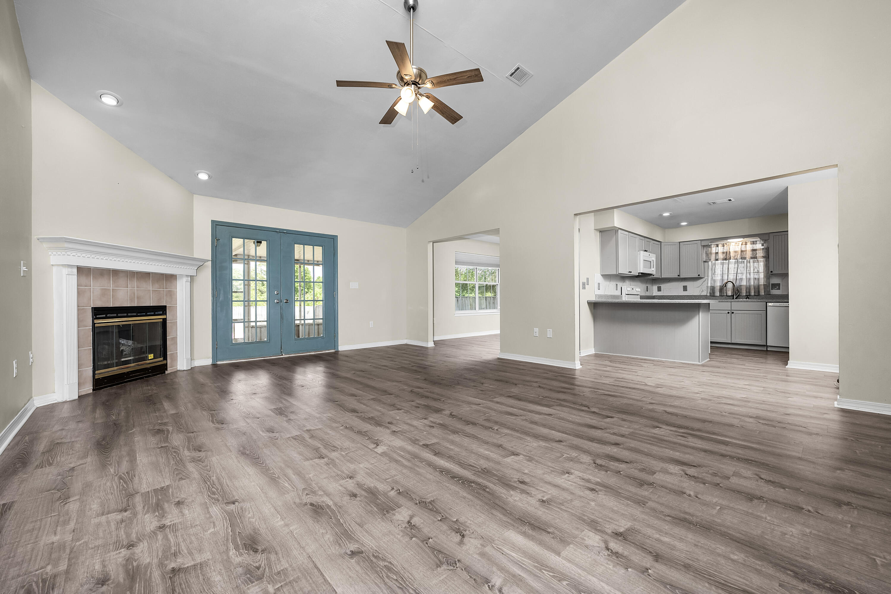 PINNACLE POINT - Residential