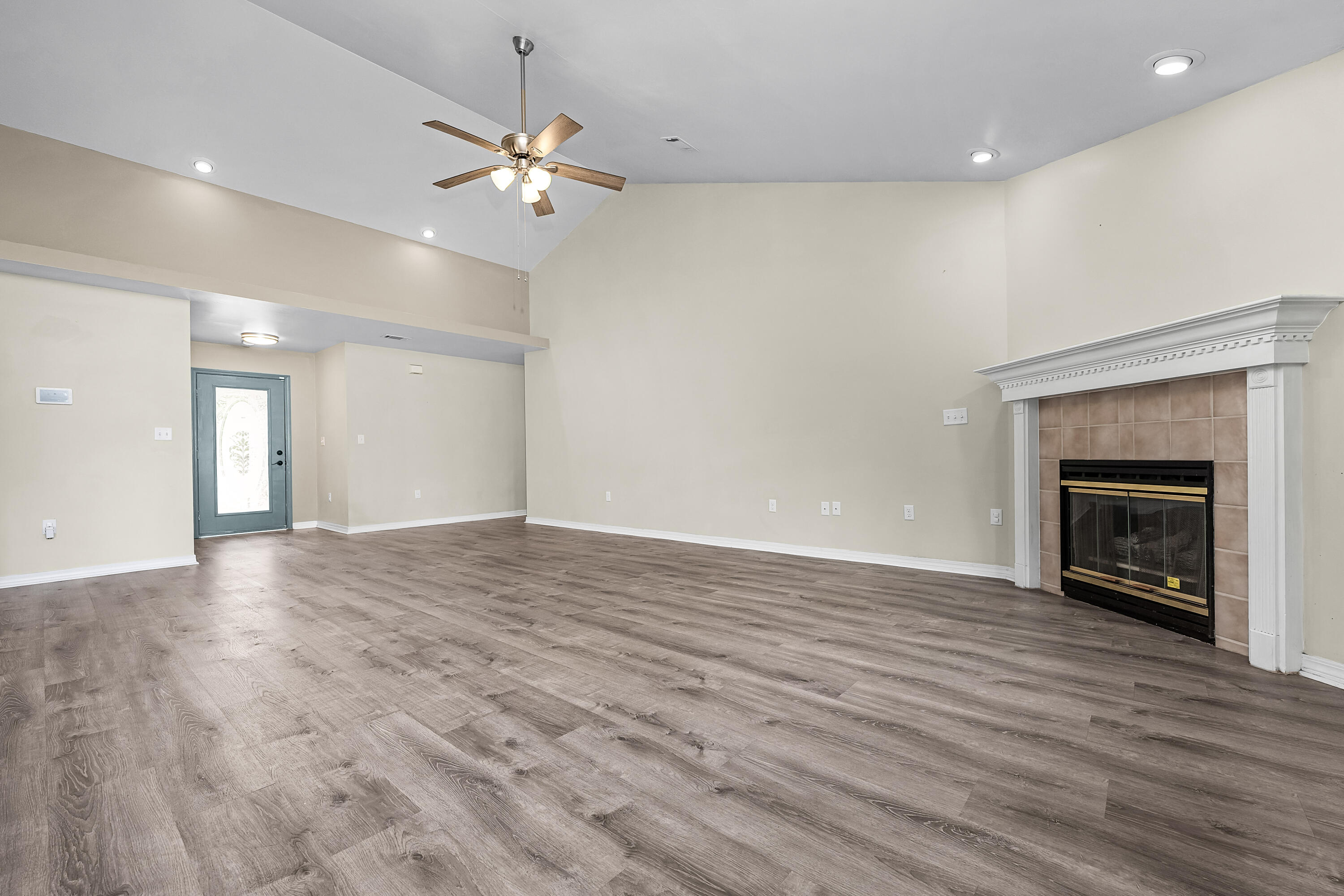 PINNACLE POINT - Residential