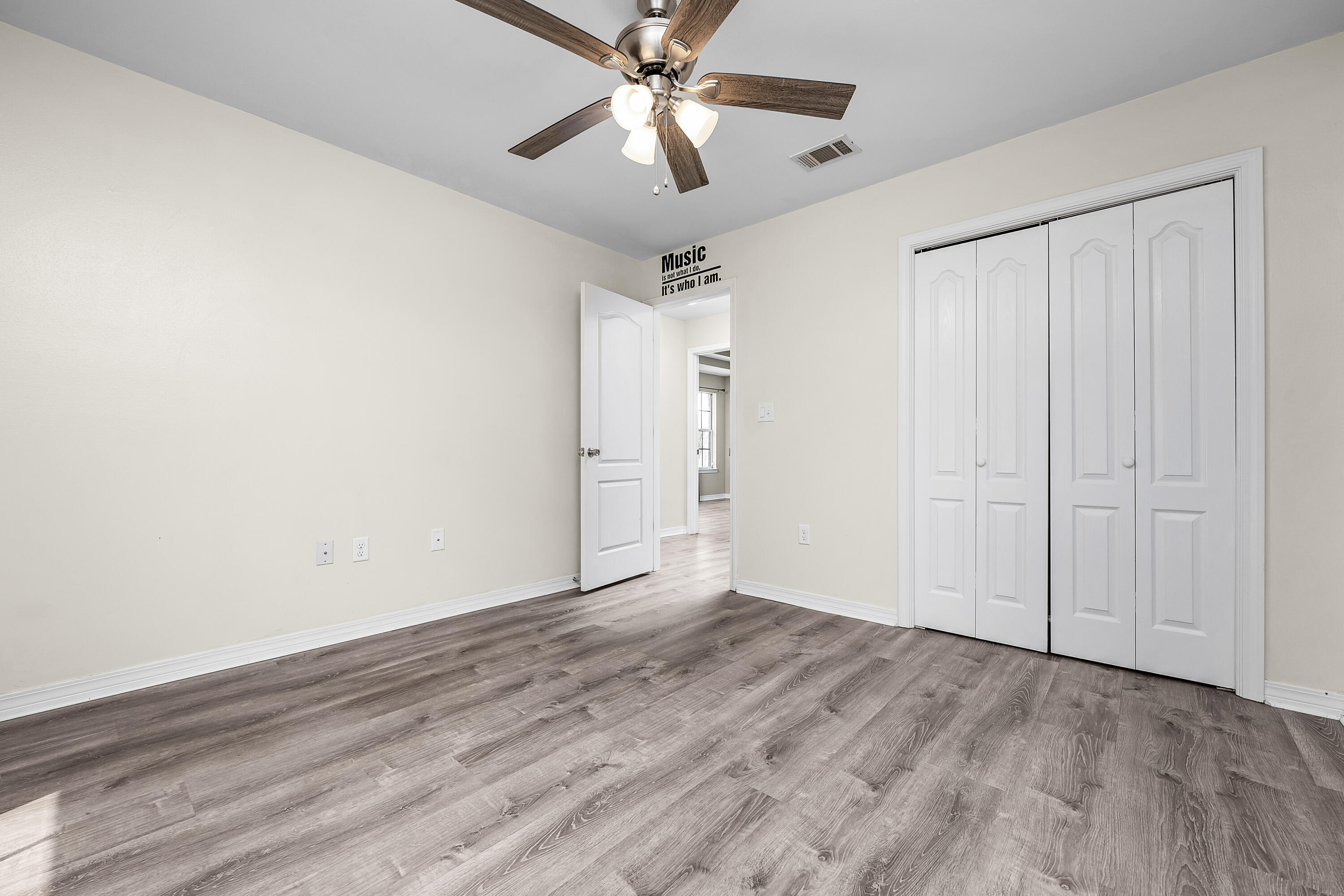 PINNACLE POINT - Residential