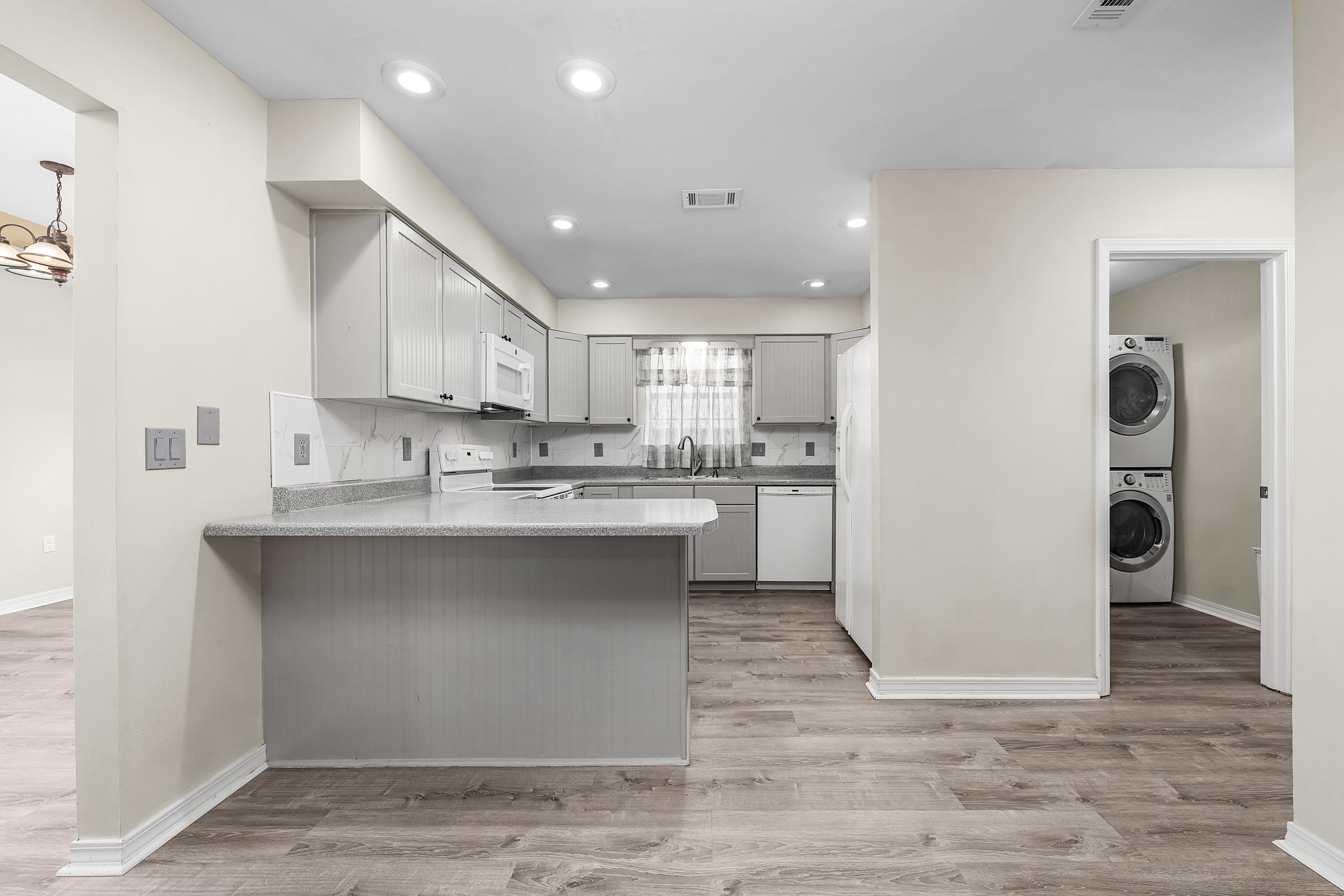 PINNACLE POINT - Residential