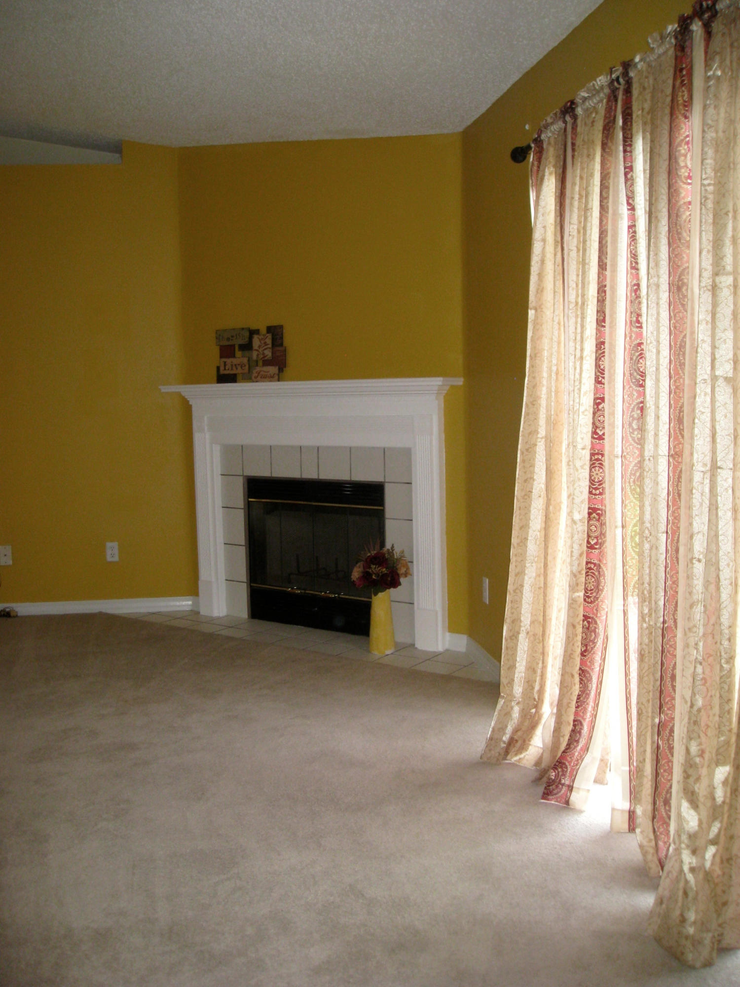 SANDY BEACH ESTATES - Residential