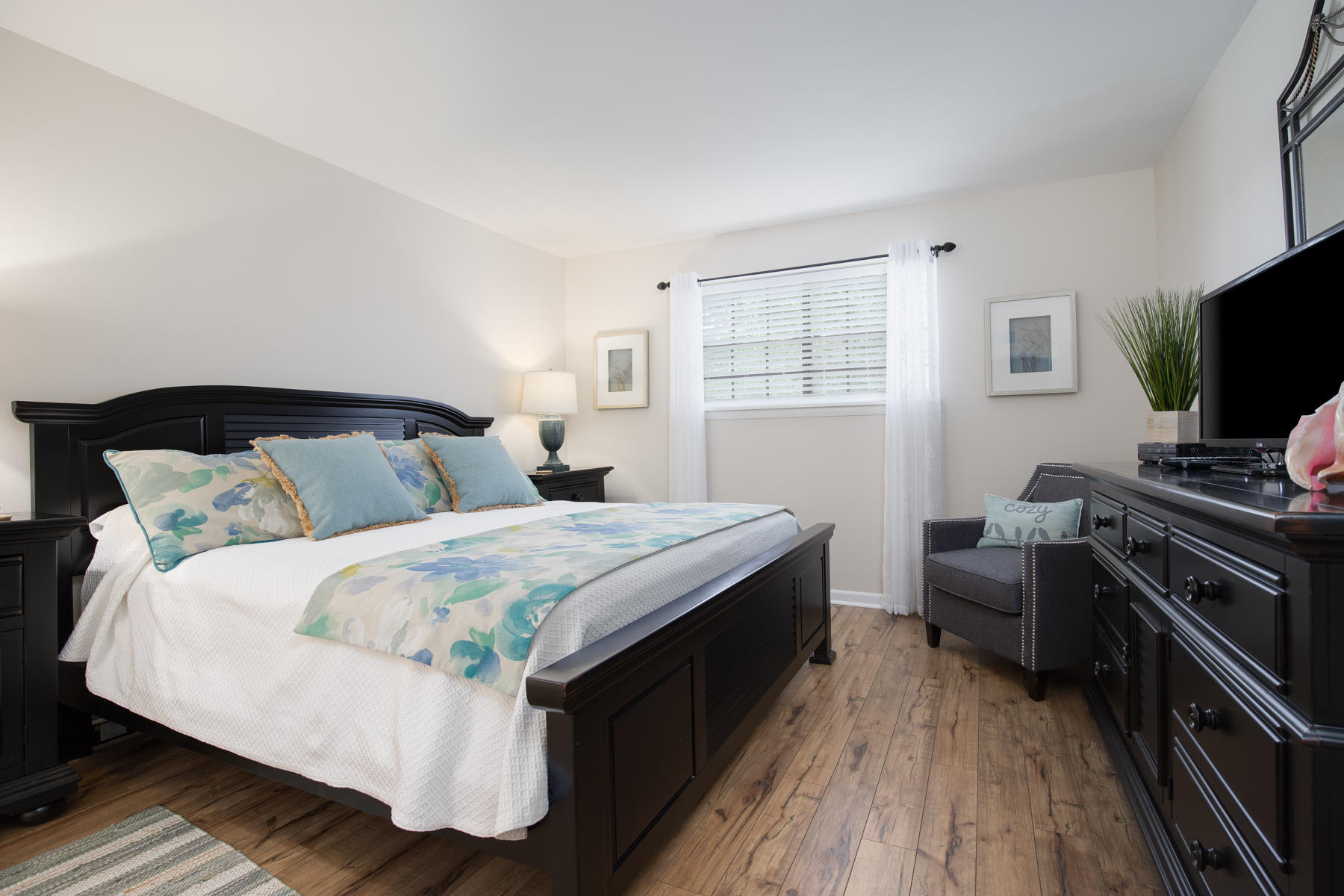 SEASCAPE CONDO GARDEN VILLA - Residential