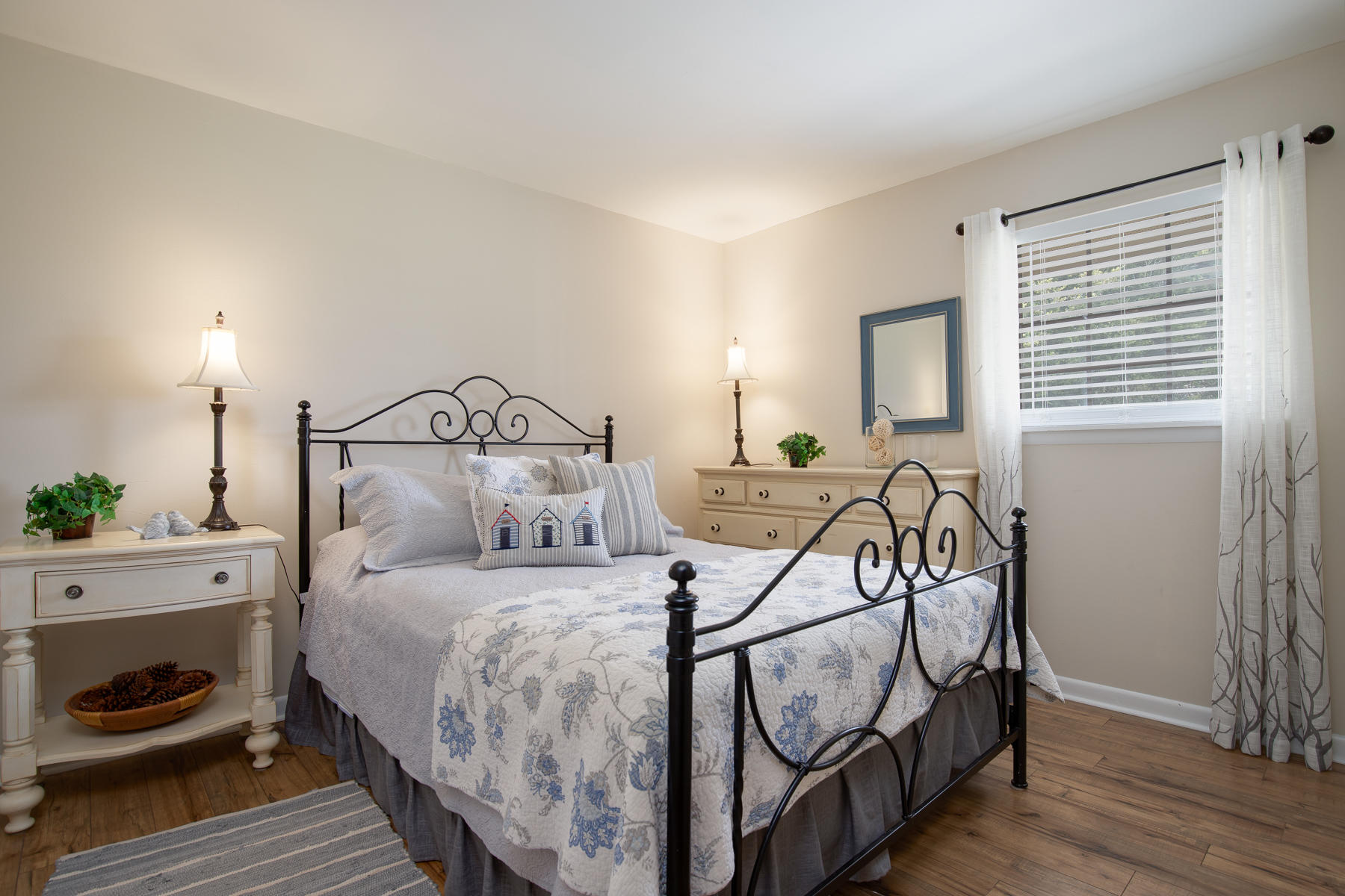 SEASCAPE CONDO GARDEN VILLA - Residential