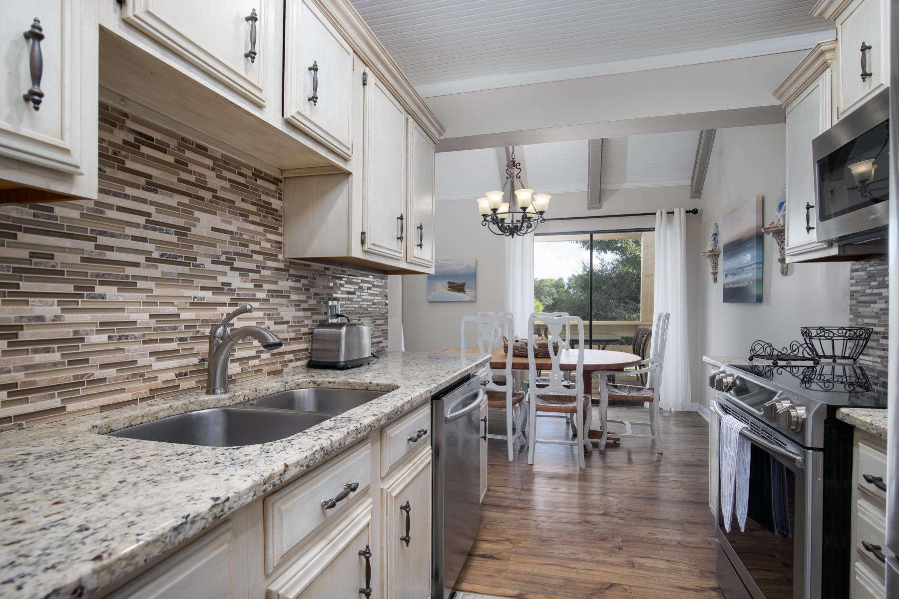 SEASCAPE CONDO GARDEN VILLA - Residential