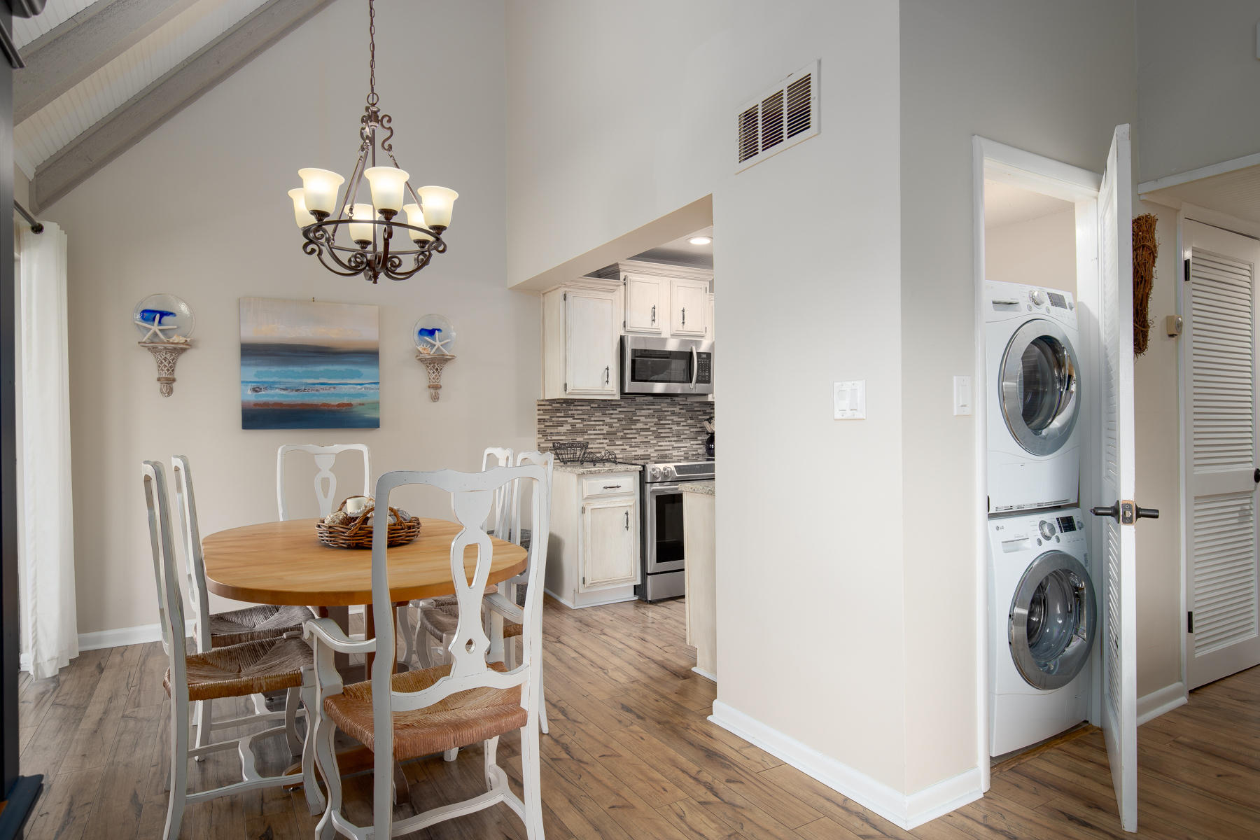 SEASCAPE CONDO GARDEN VILLA - Residential