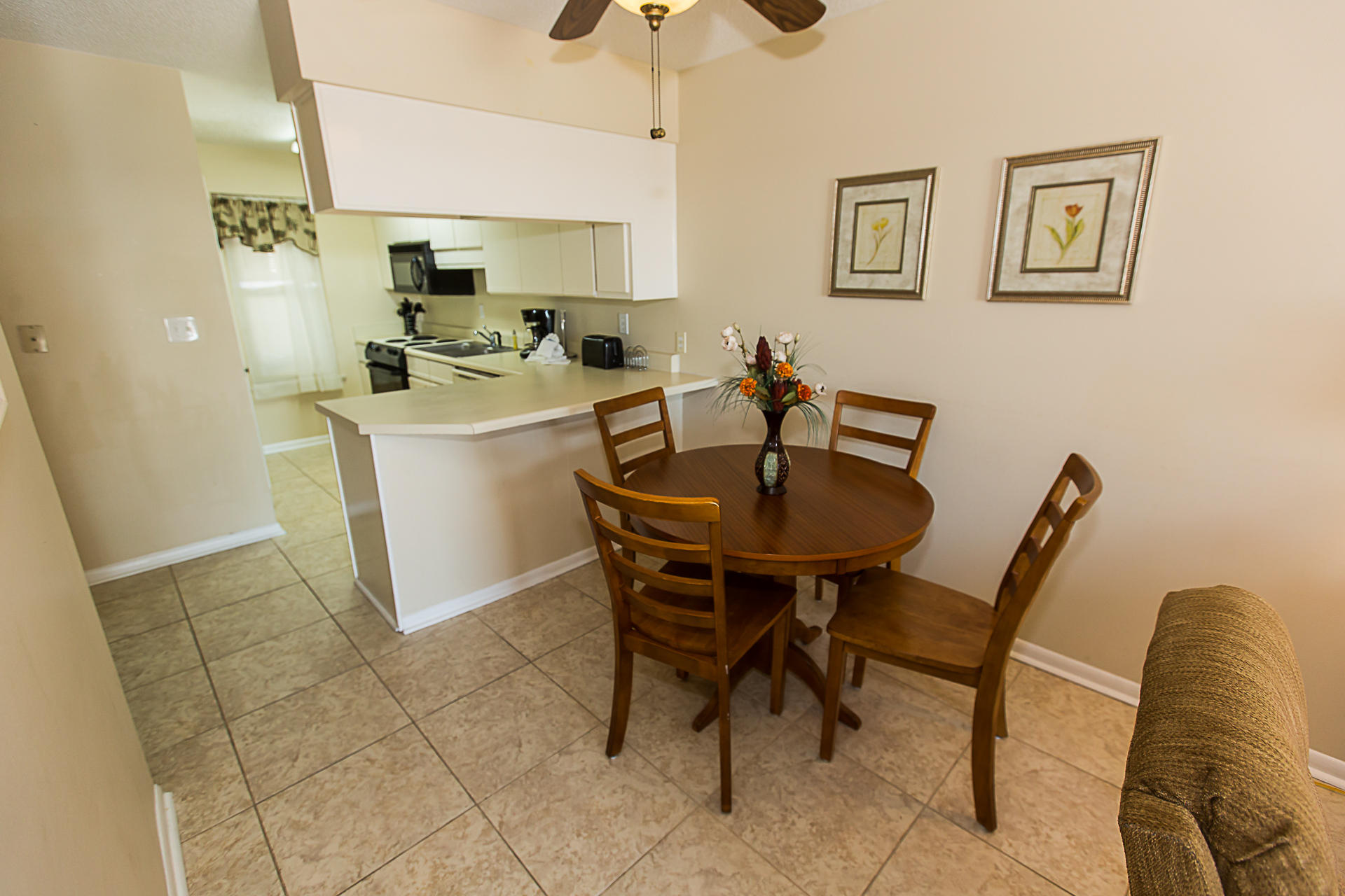 POOLSIDE VILLAS CONDO - Residential