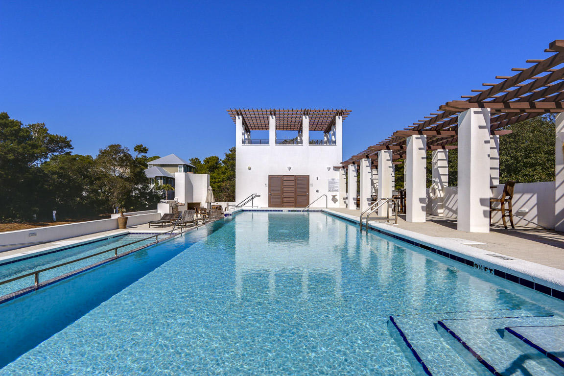 SEANEST VILLAGE - Residential