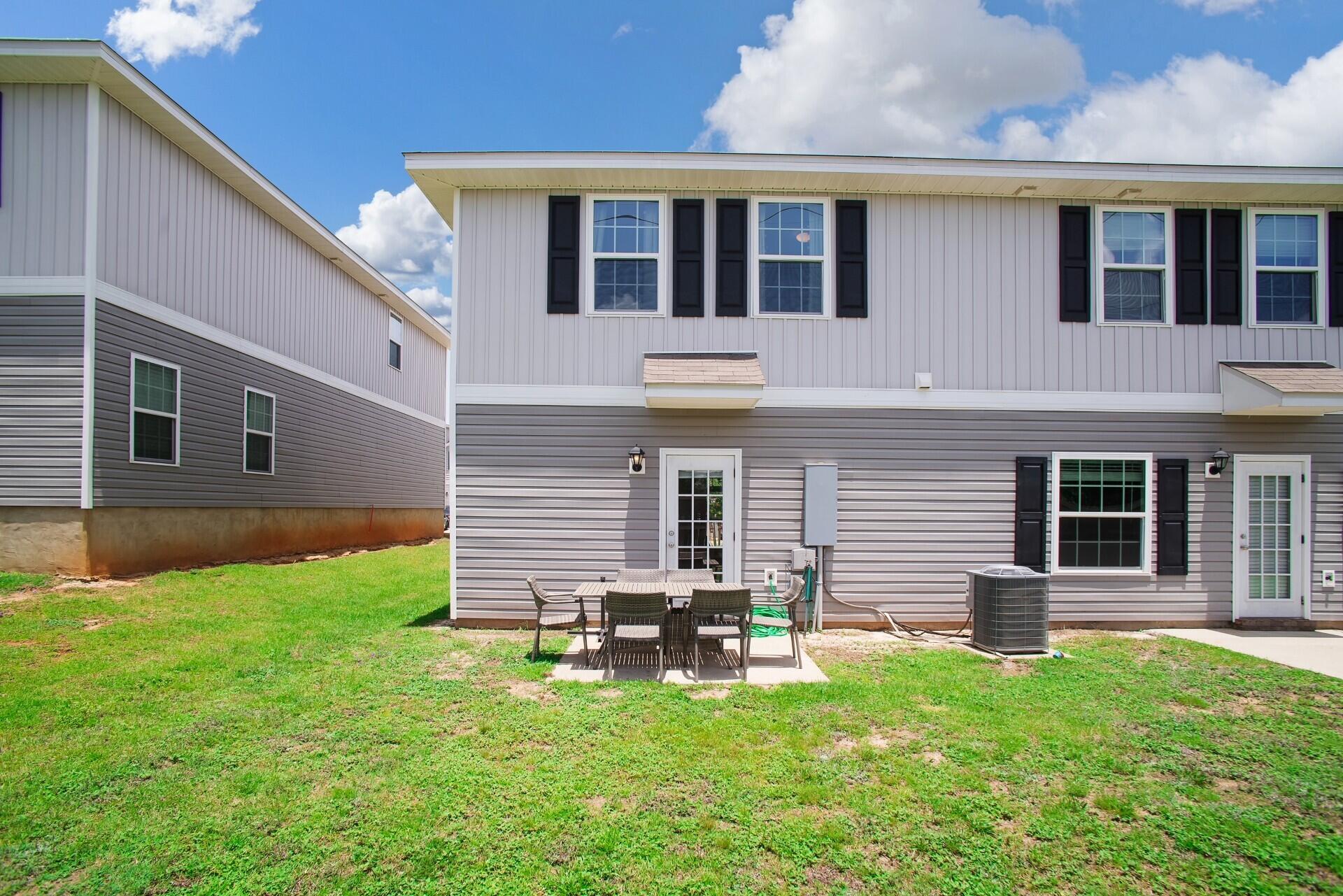 Iron Horse T/H - Residential Lease