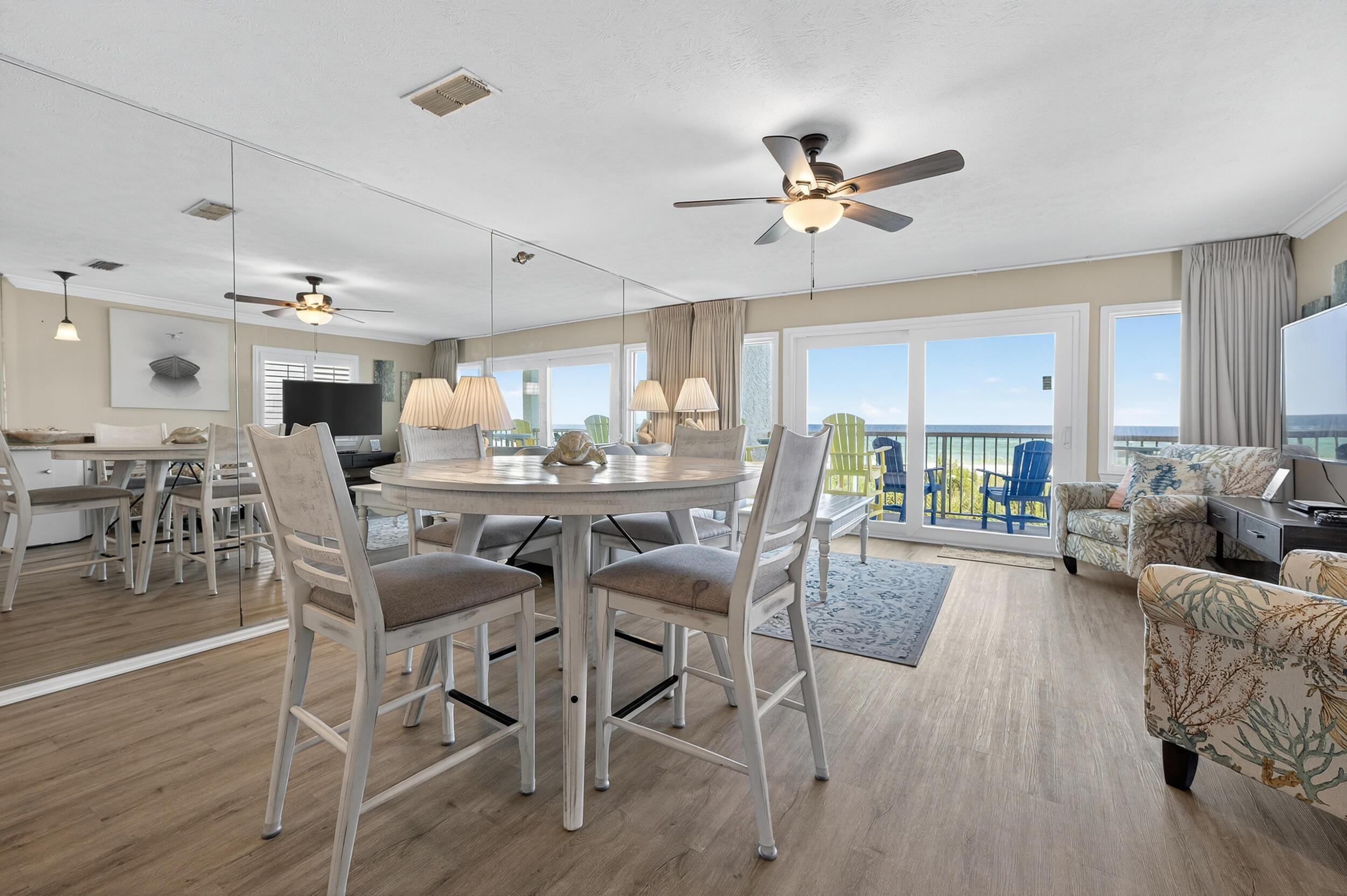 SEAFARER CONDO - Residential