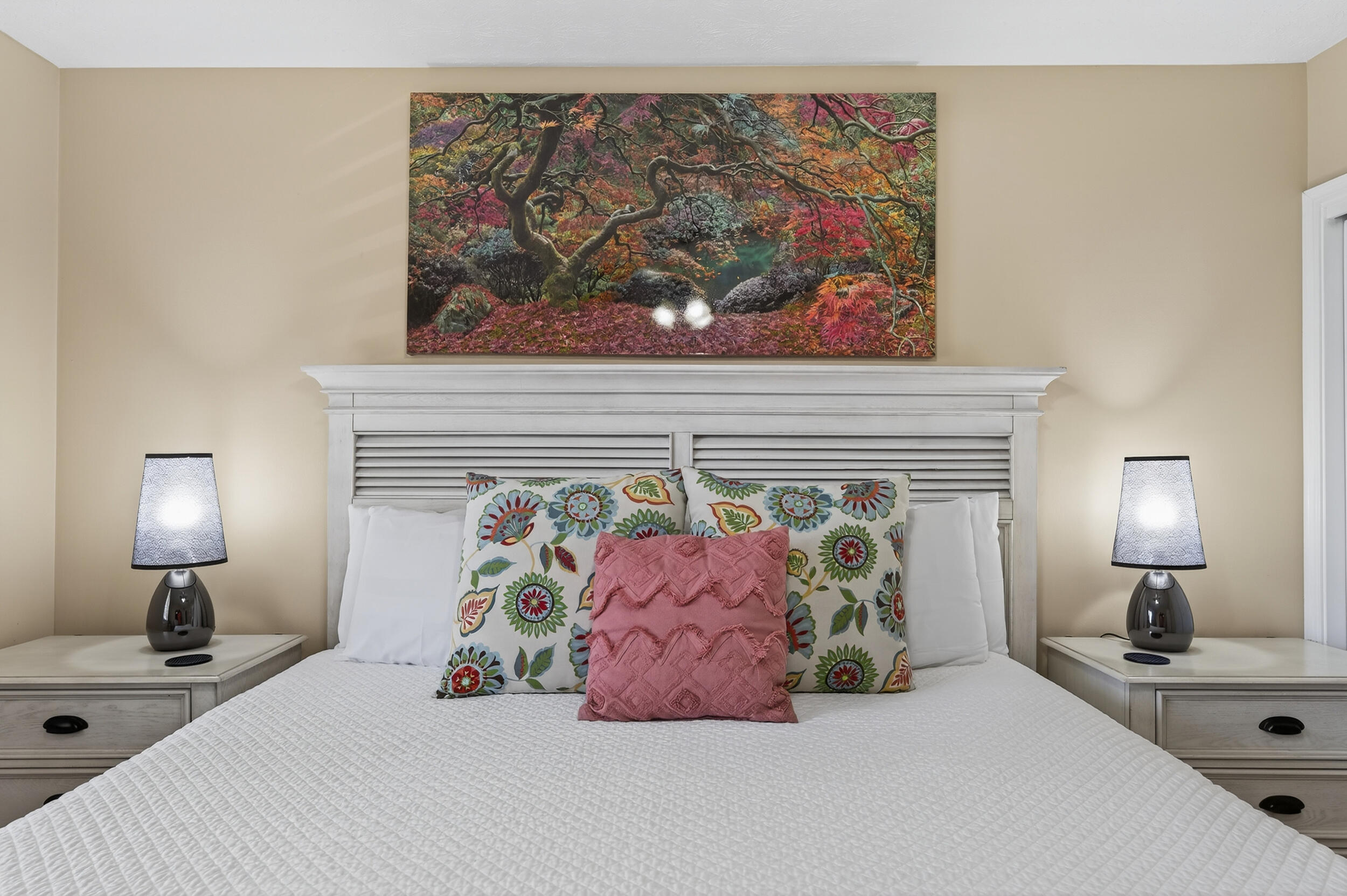 SEAFARER CONDO - Residential