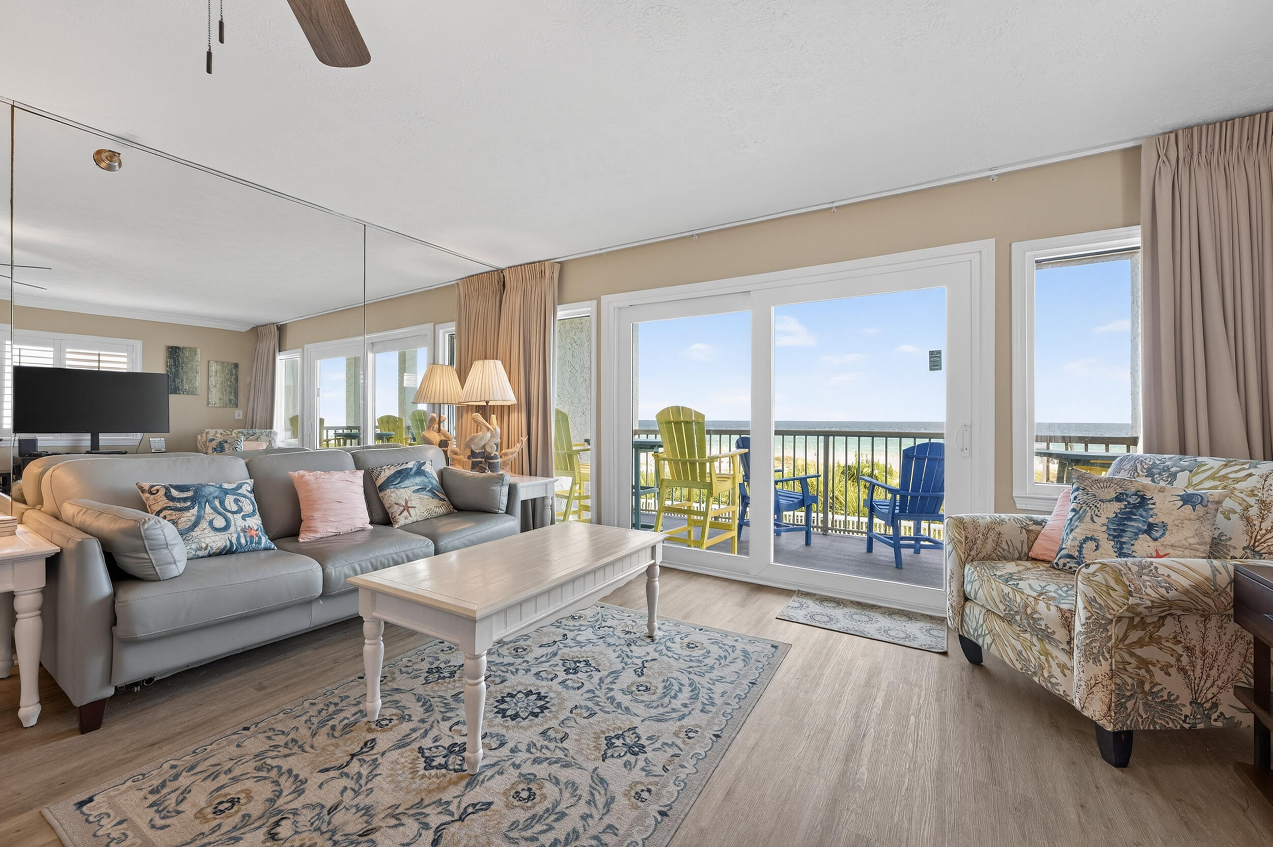 SEAFARER CONDO - Residential