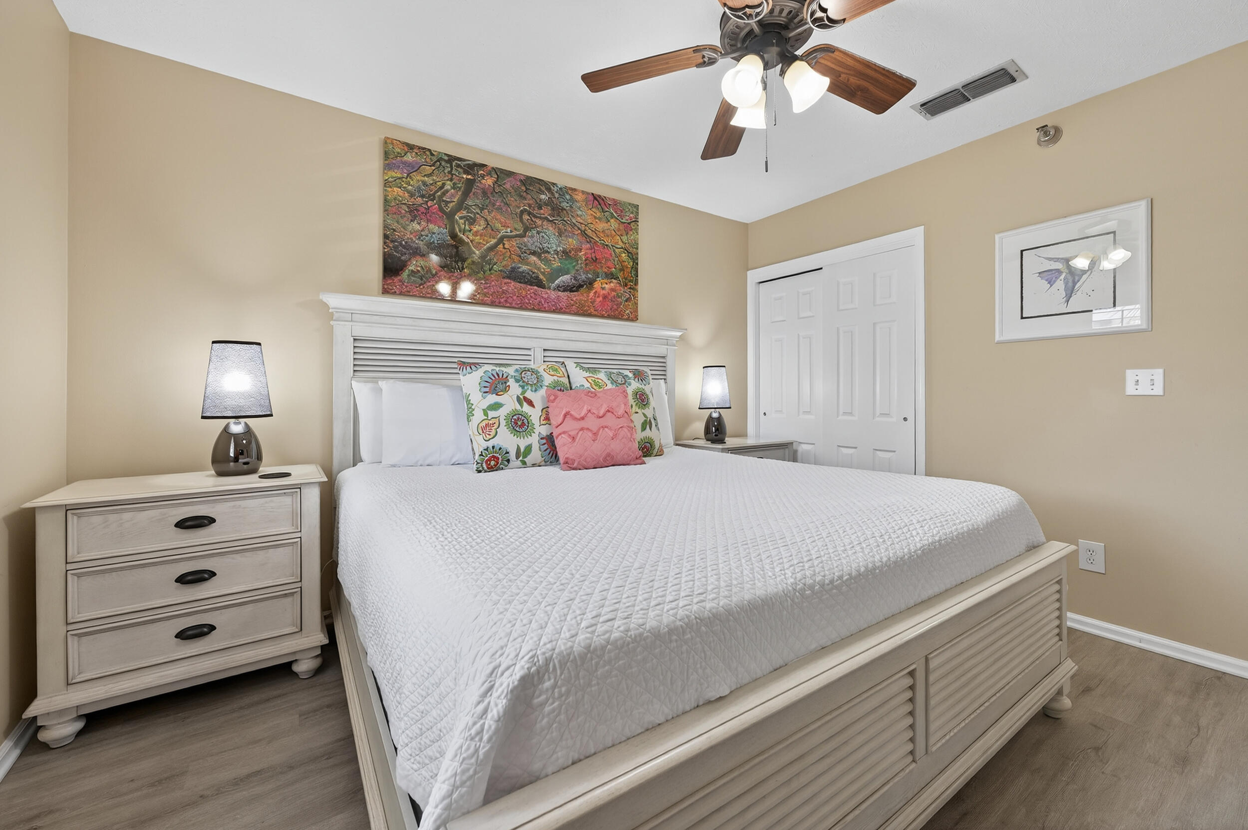 SEAFARER CONDO - Residential