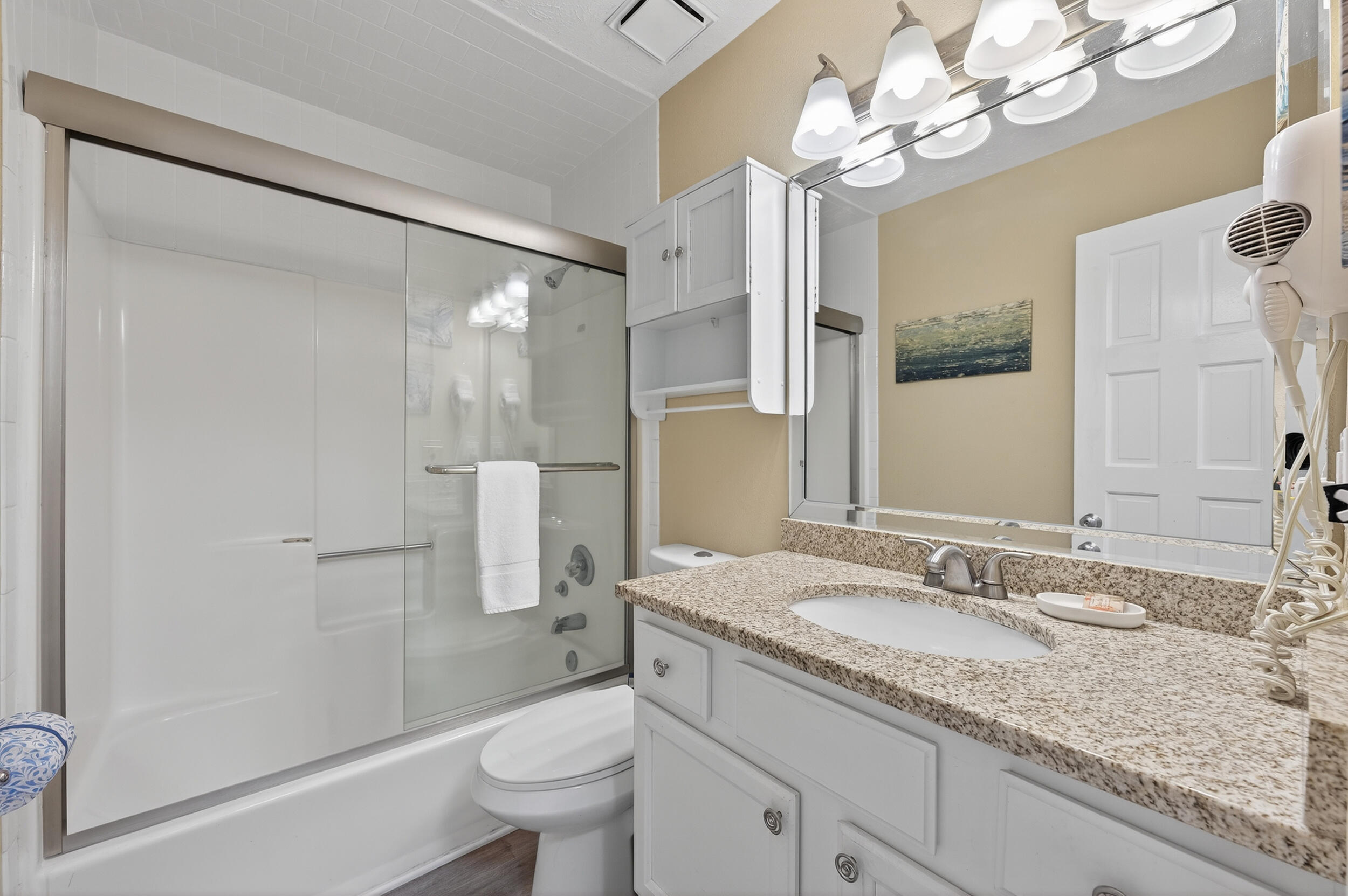 SEAFARER CONDO - Residential