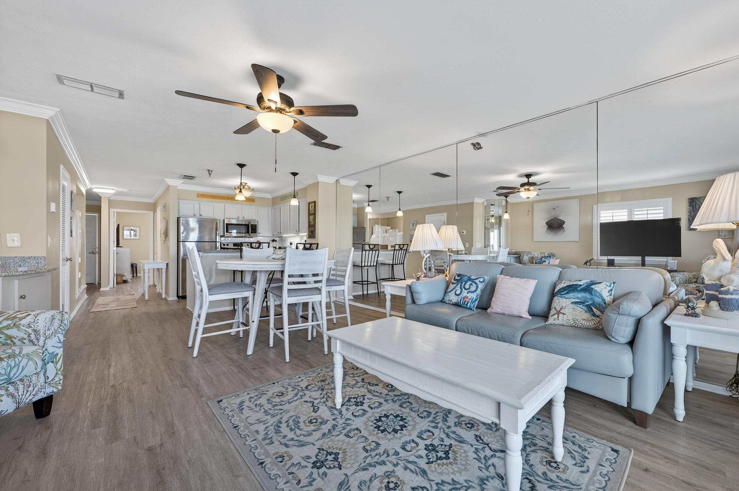 SEAFARER CONDO - Residential