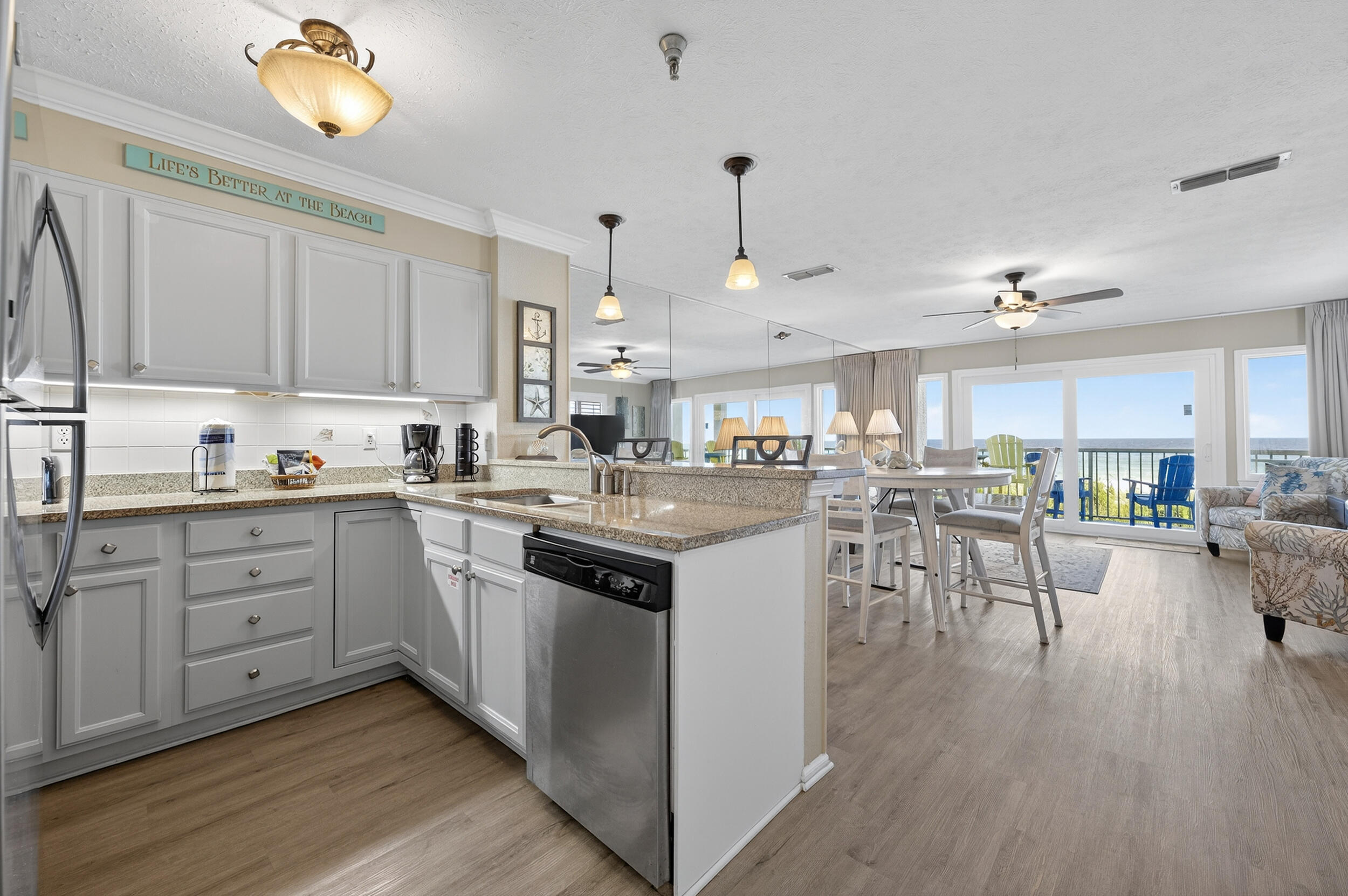 SEAFARER CONDO - Residential