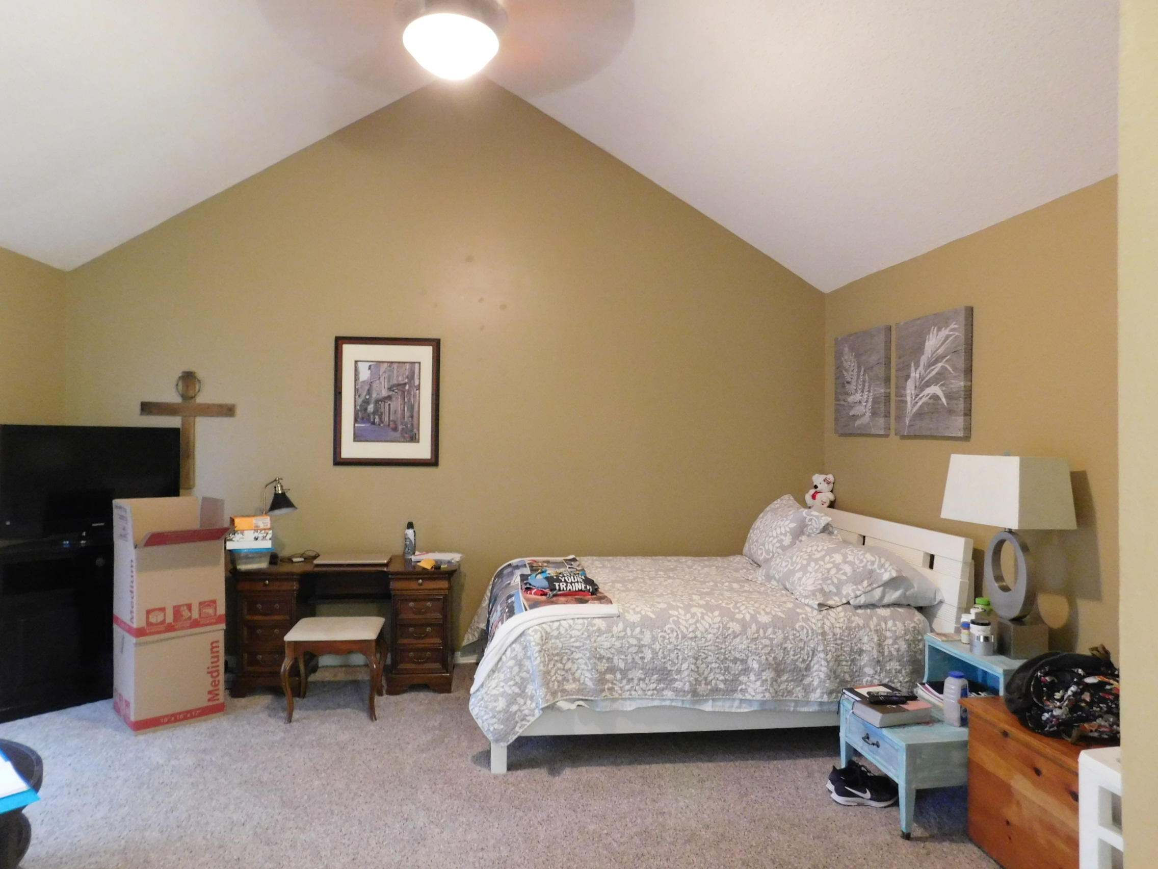 CREEKSIDE 4 - Residential