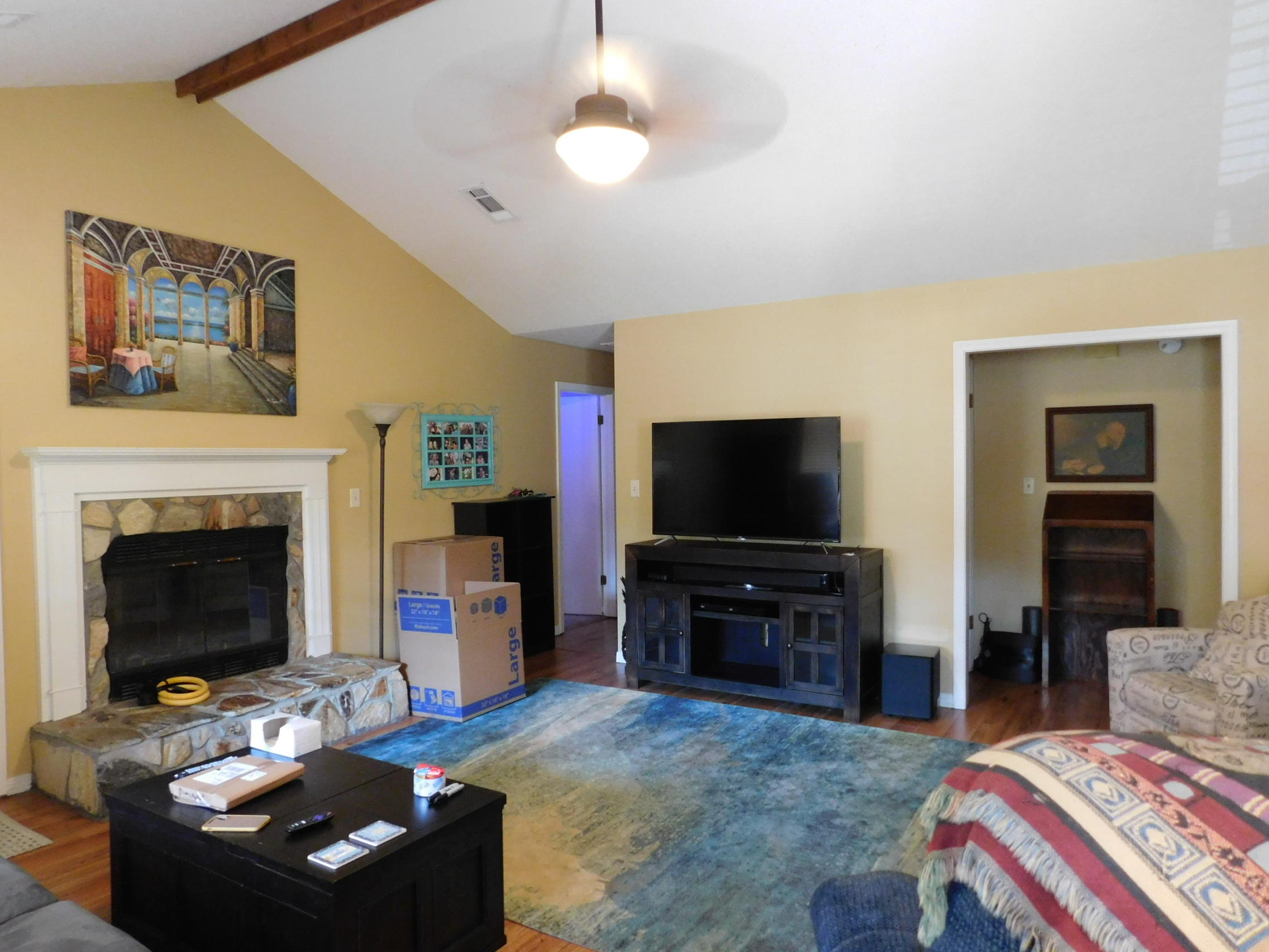 CREEKSIDE 4 - Residential