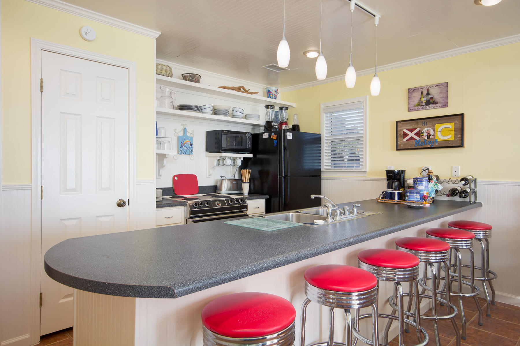 Fair Oaks Condominiums - Residential