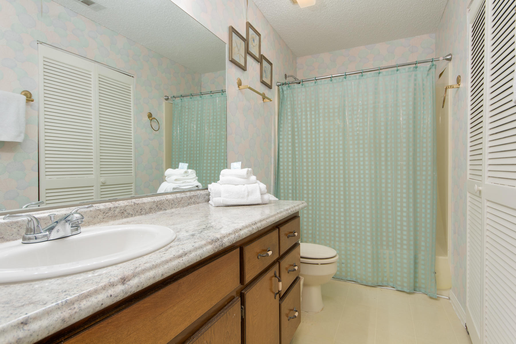 Fair Oaks Condominiums - Residential