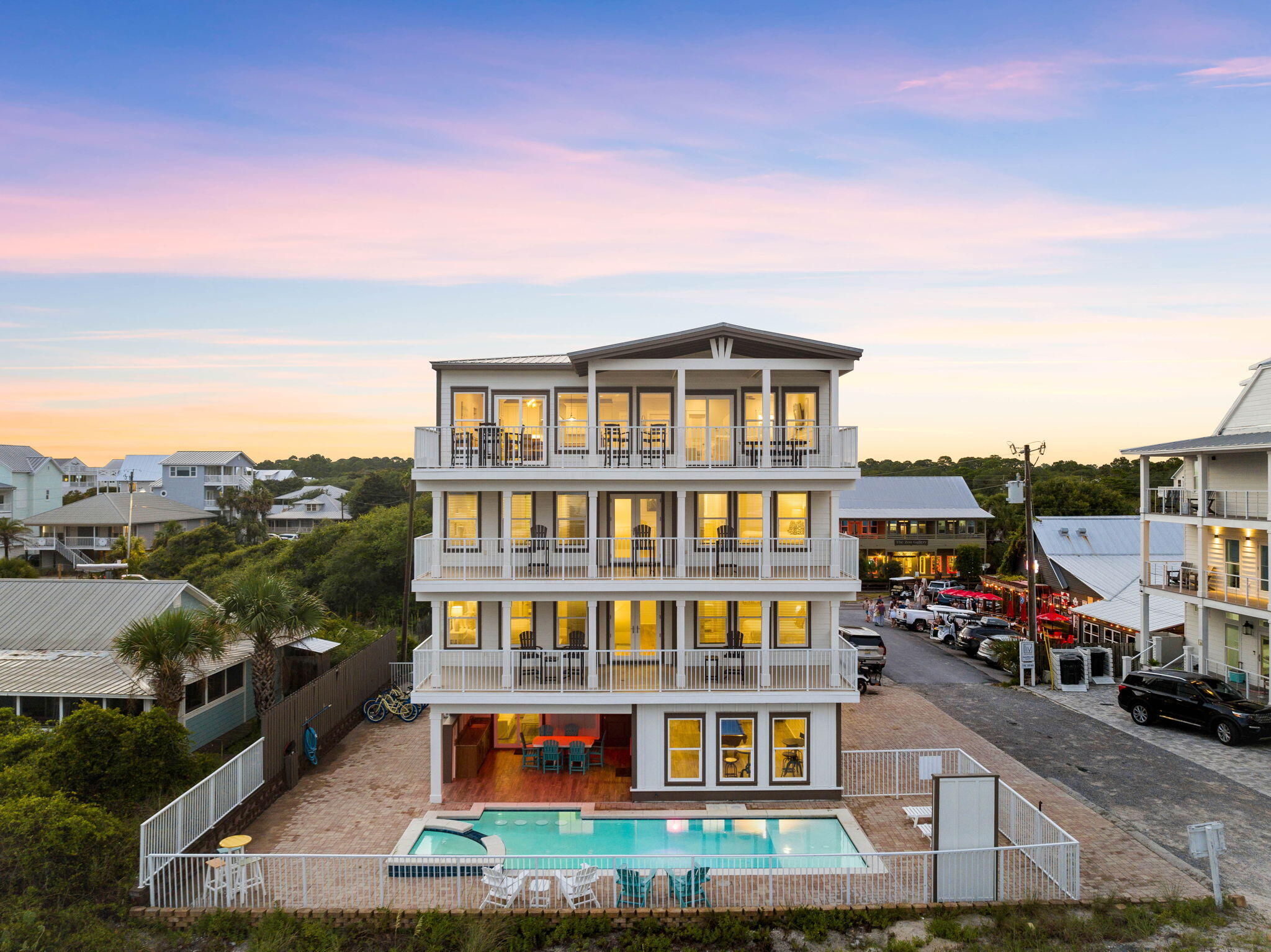 GRAYTON BEACH - Residential