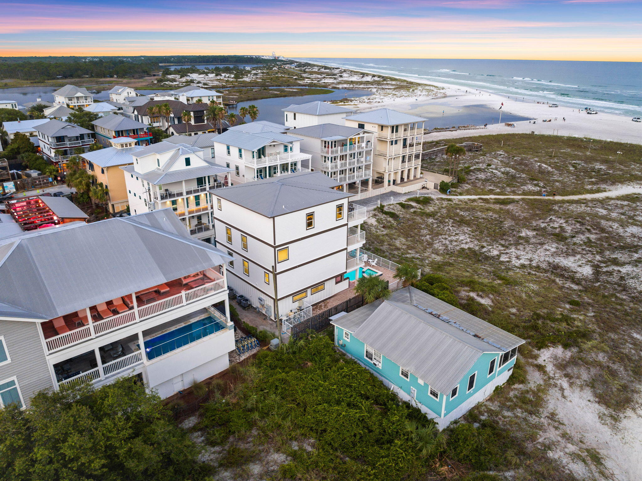 GRAYTON BEACH - Residential