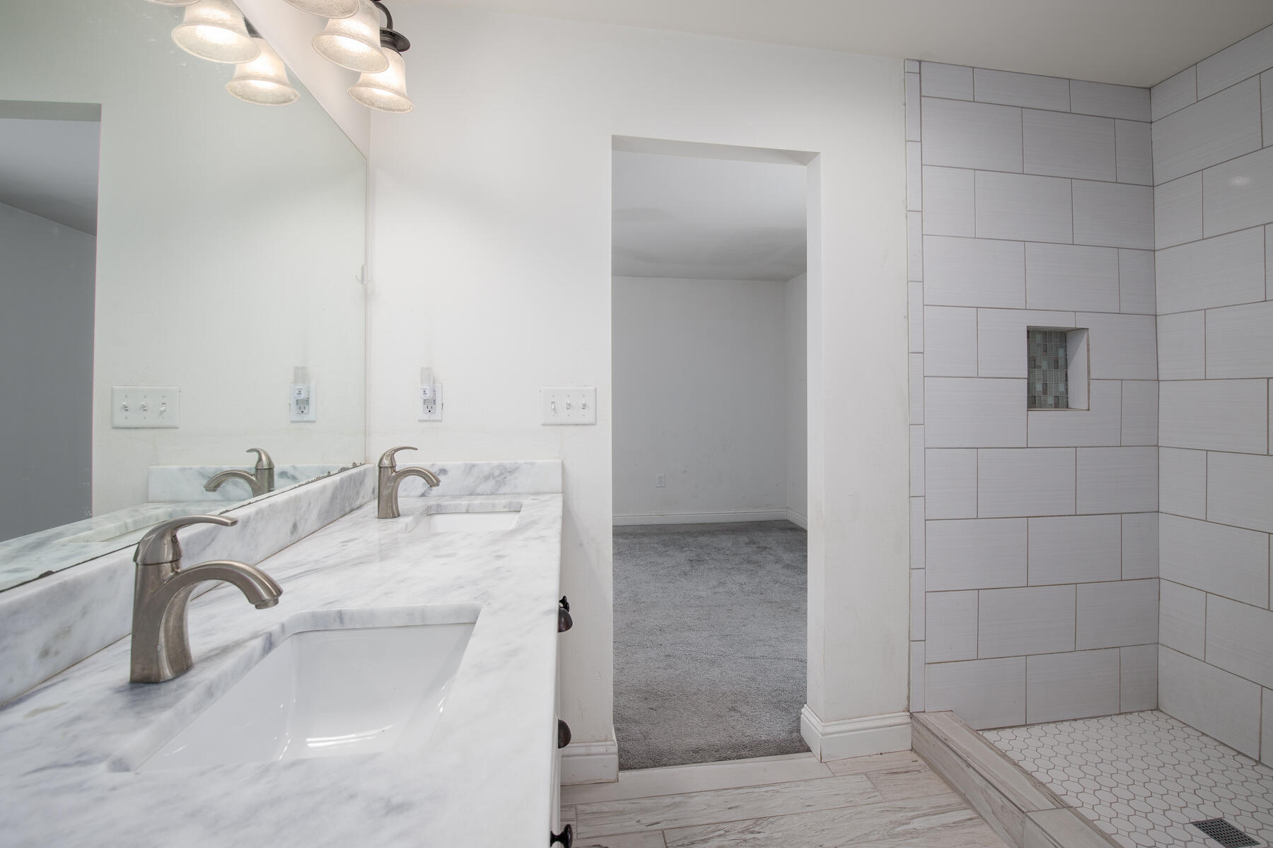 GRAND OAKS S/D - Residential