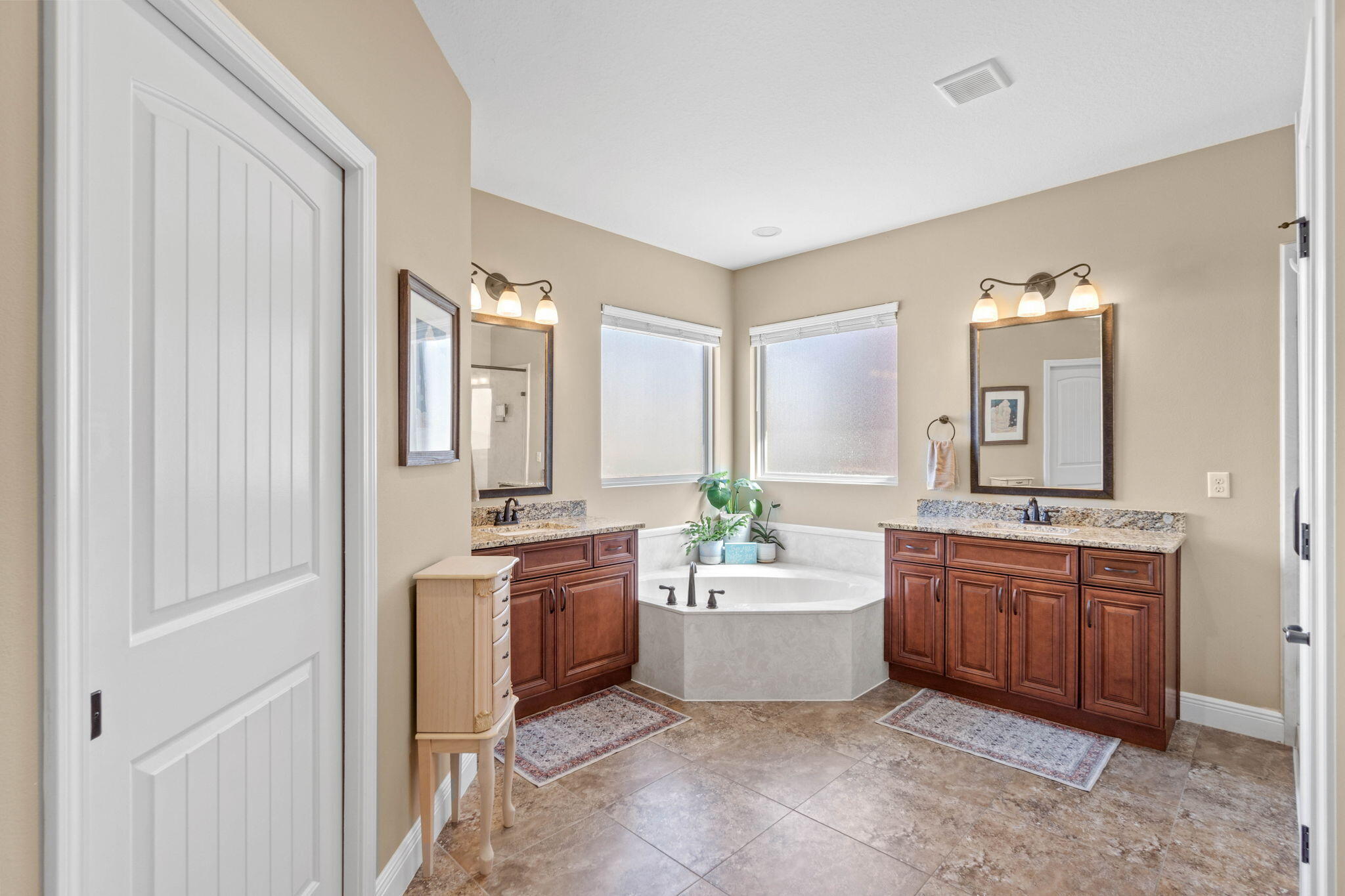 MAJESTIC OAKS - Residential