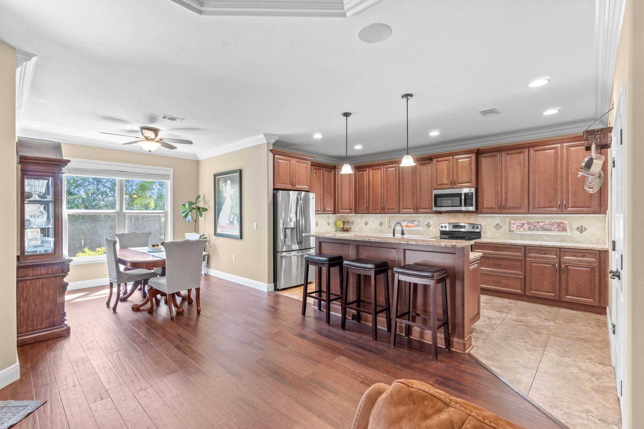 MAJESTIC OAKS - Residential