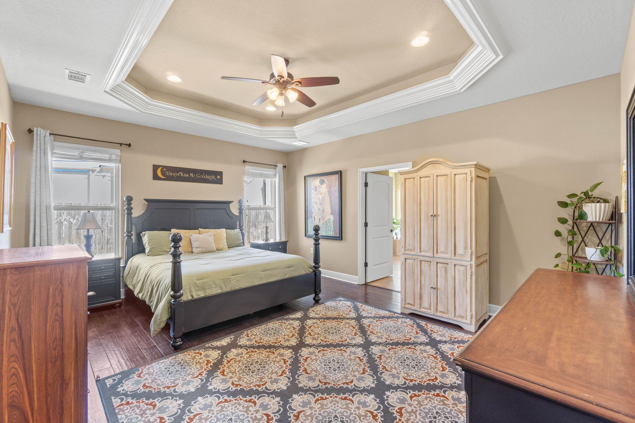 MAJESTIC OAKS - Residential