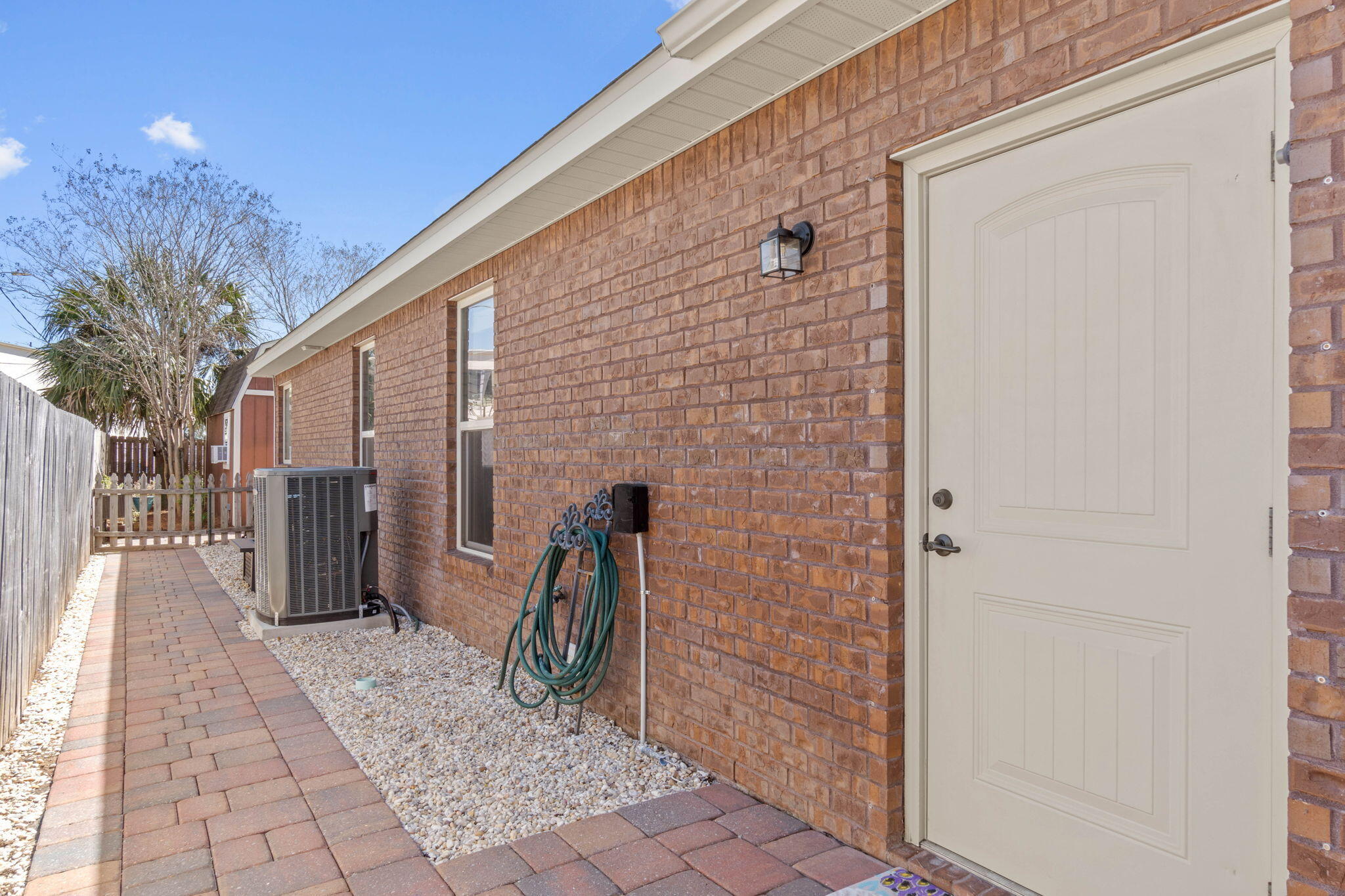 MAJESTIC OAKS - Residential